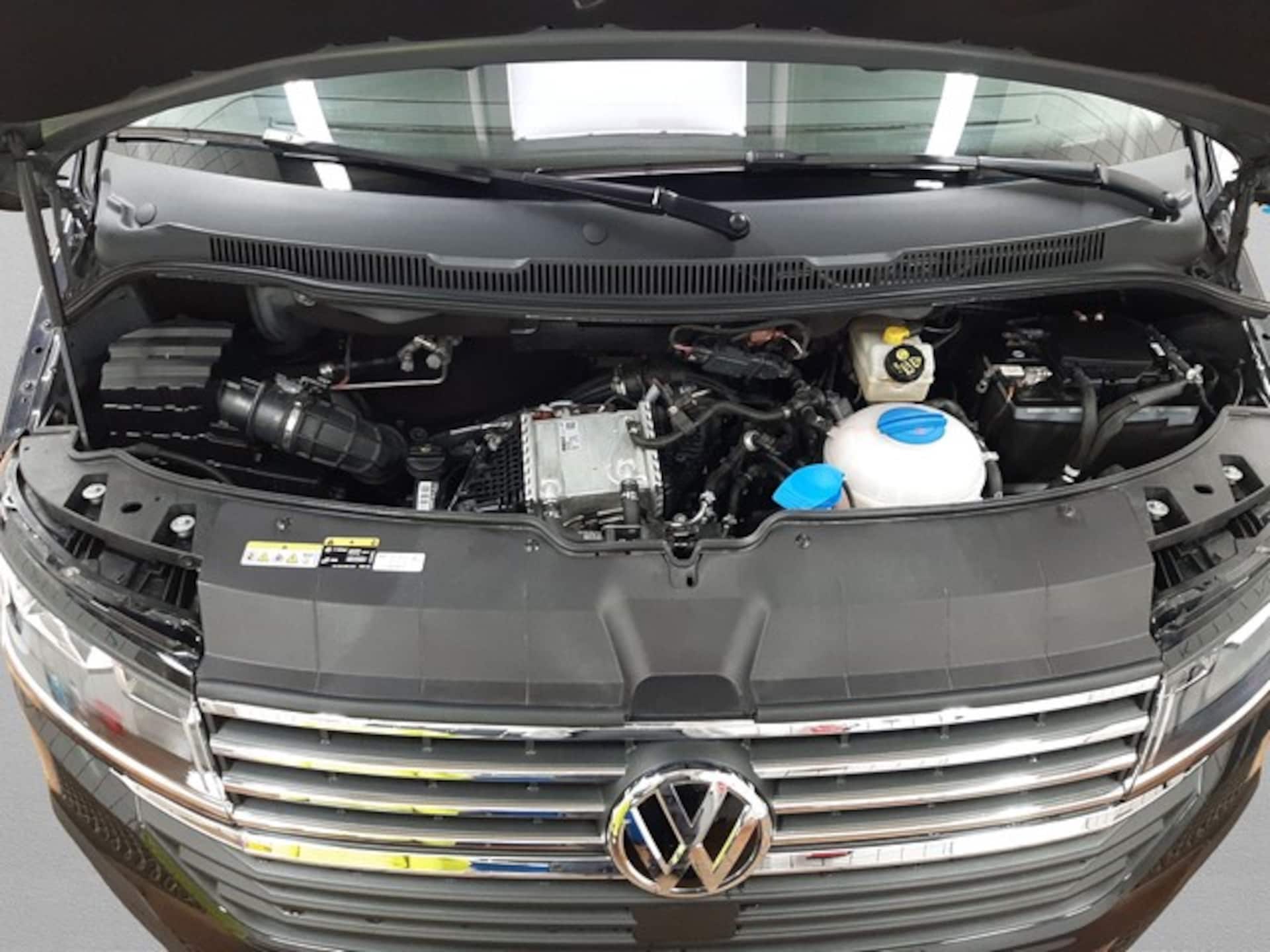 Volkswagen T6.1 Caravelle langer Radstand Comfortline