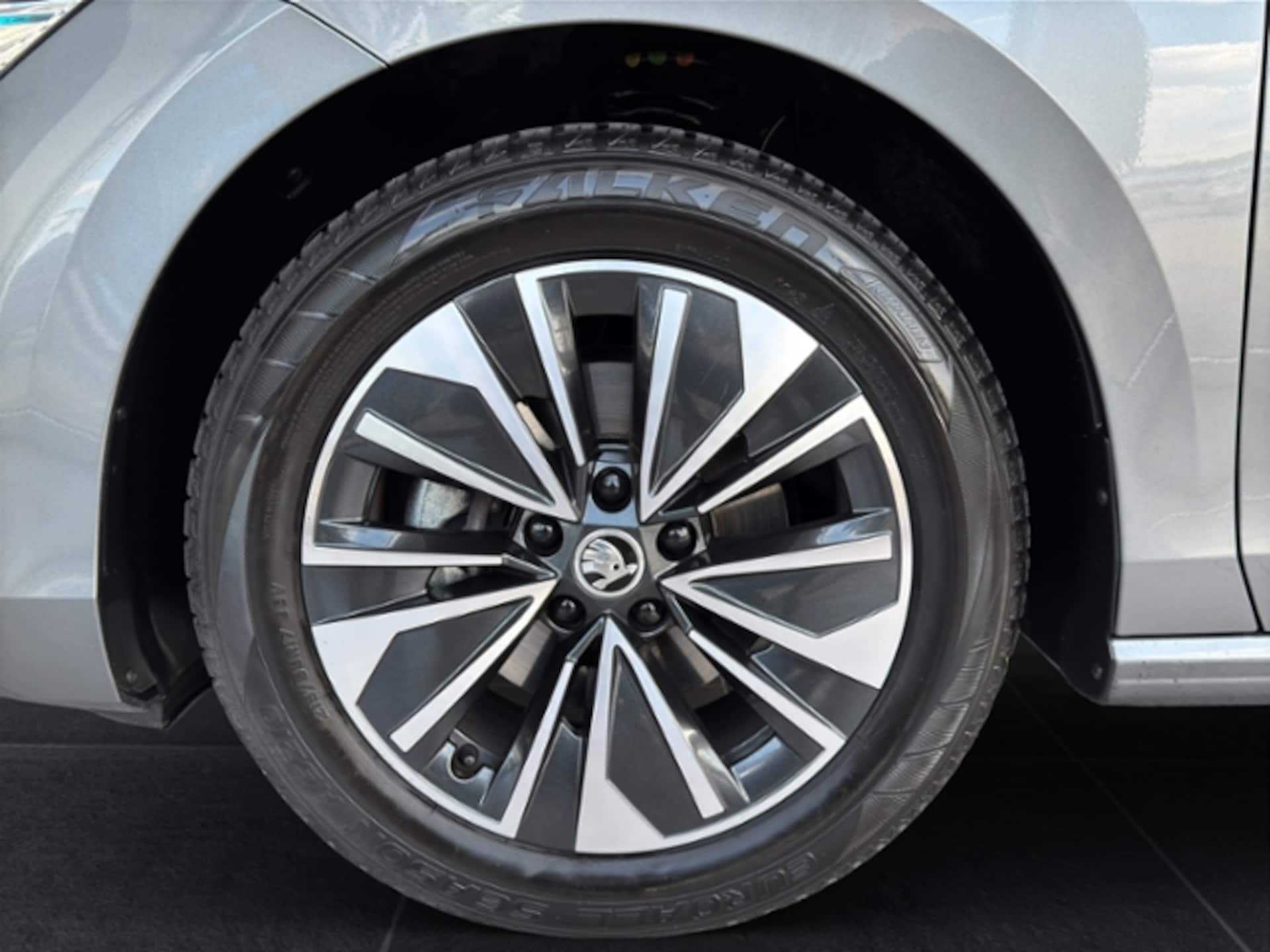 Skoda Superb Combi Selection