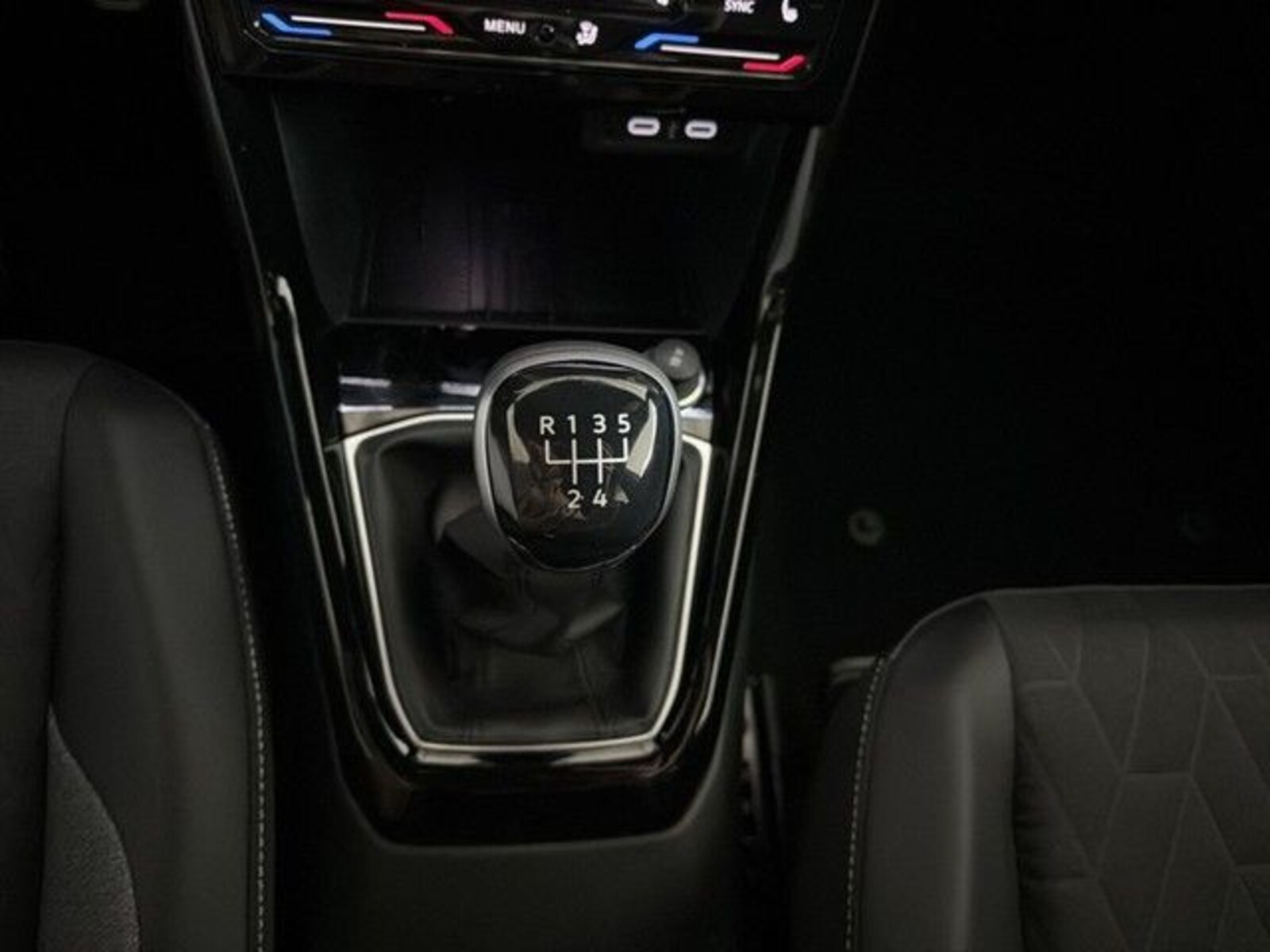 Volkswagen T-Cross – Bild 14