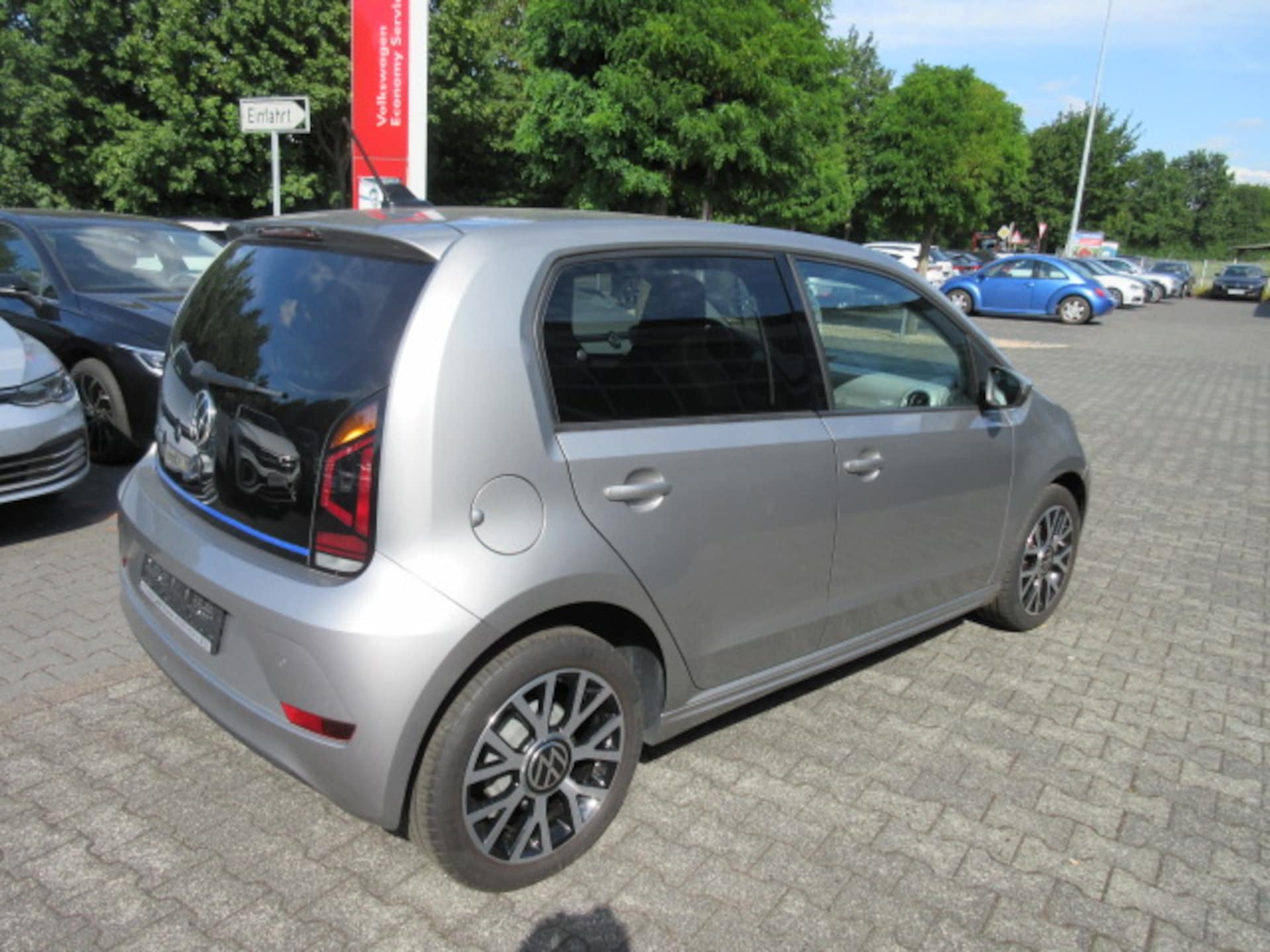 Volkswagen e-up! Style "Plus"