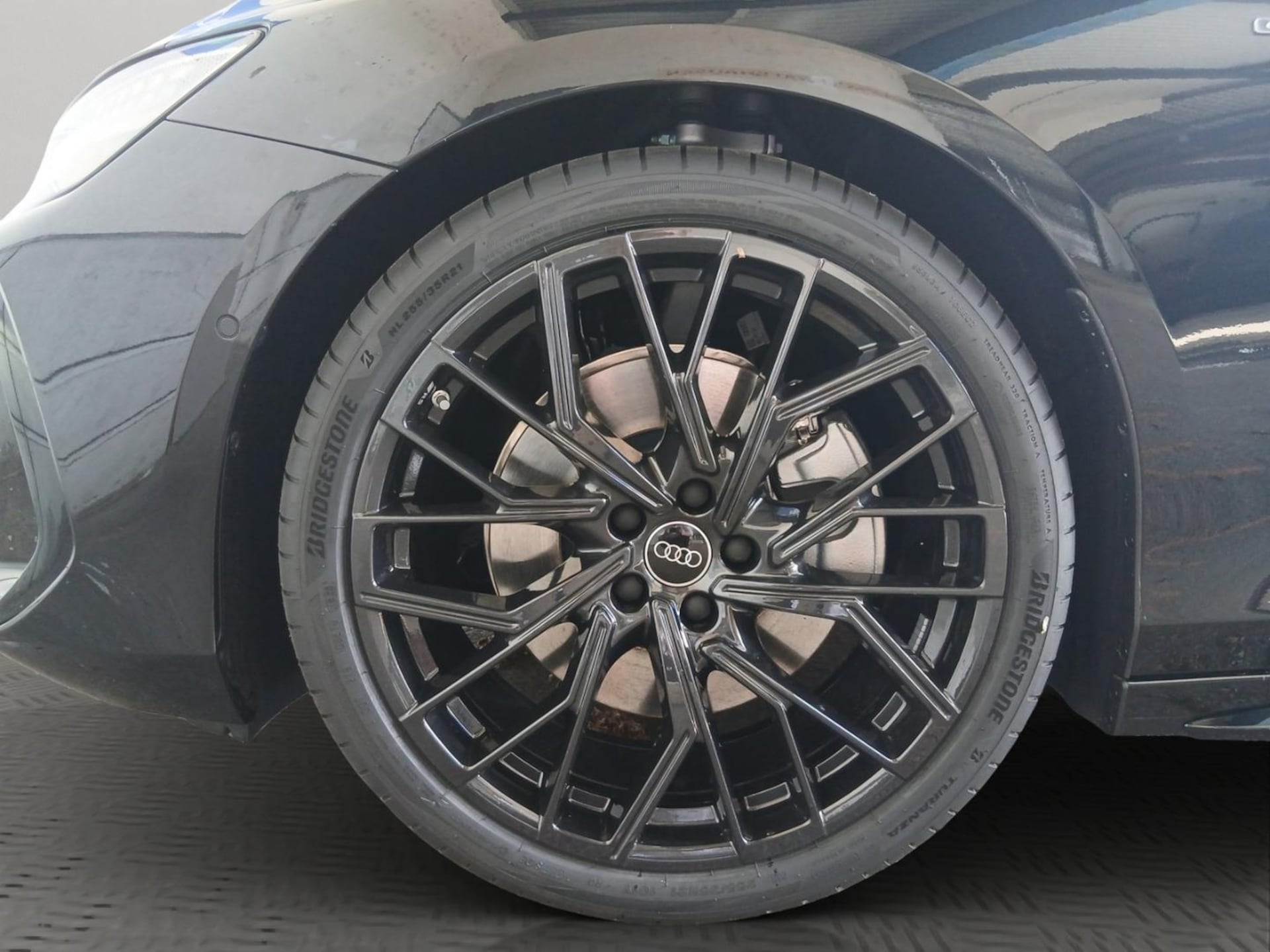 Audi A6 Limousine e-hybrid edition one