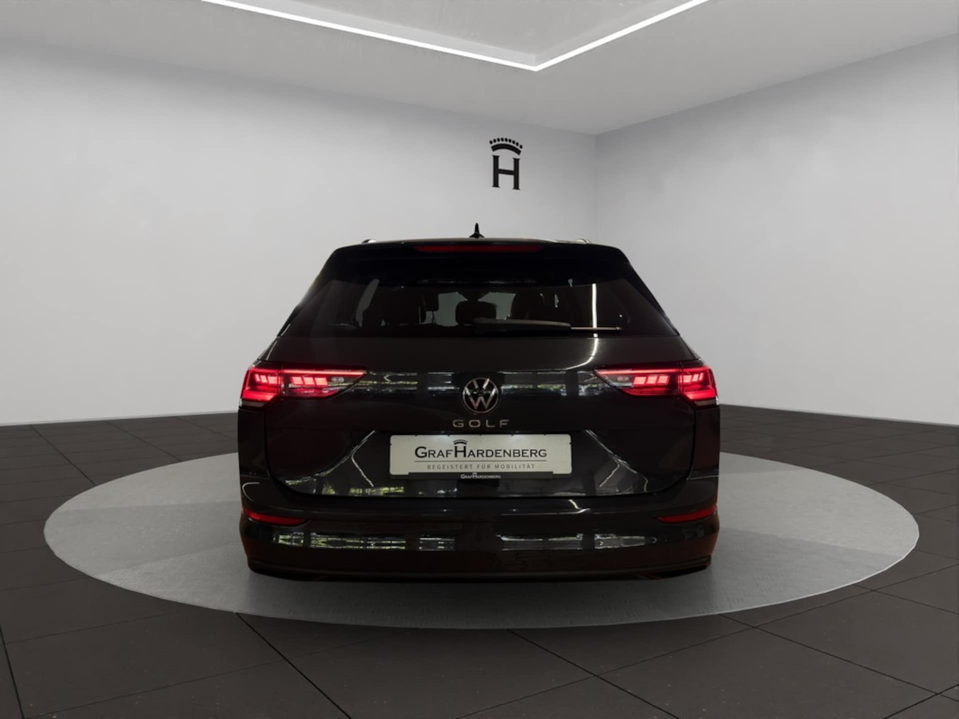 Volkswagen Golf Variant Life