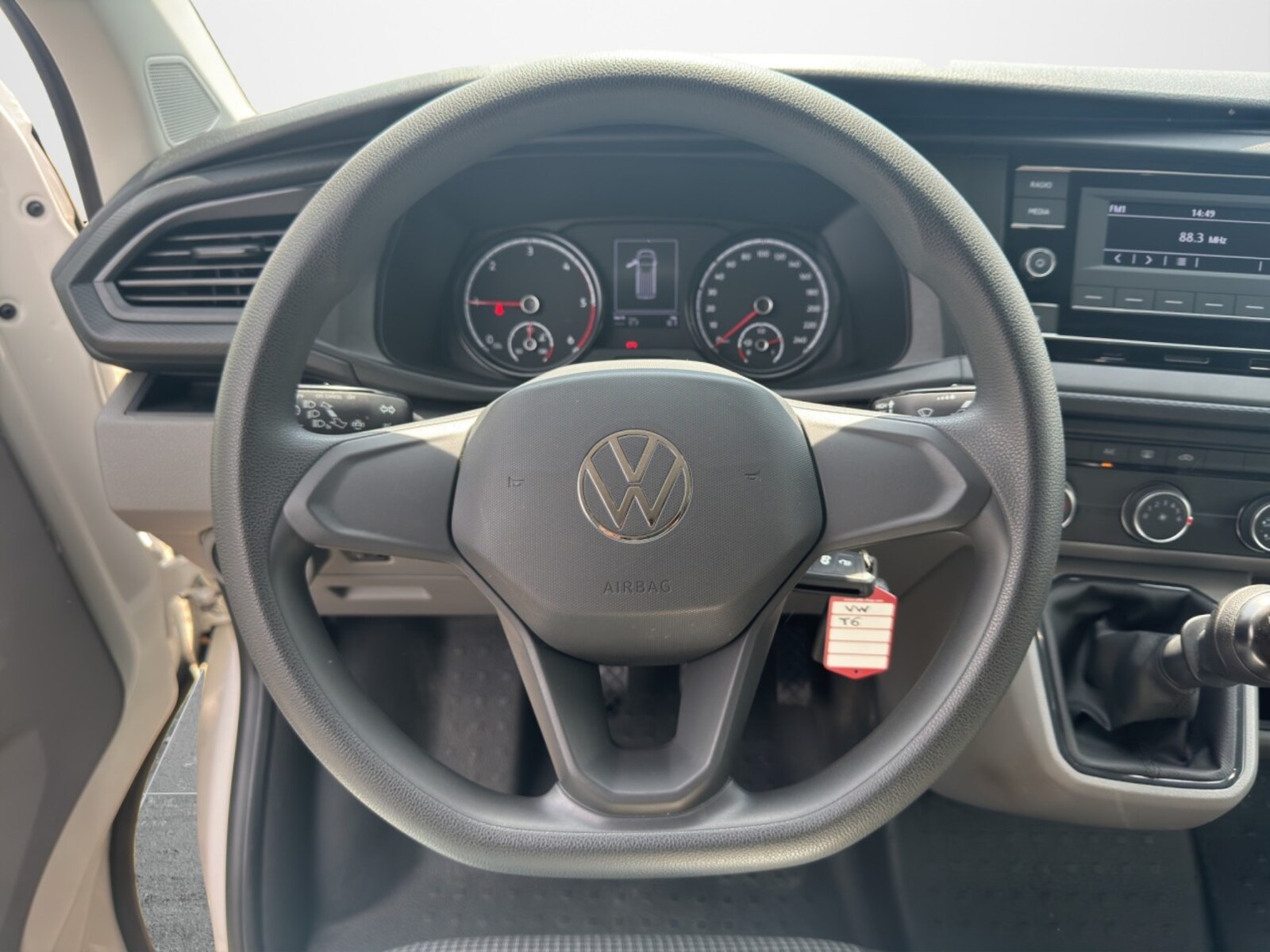 Volkswagen T6.1 Transporter Kasten langer Radstand – Bild 10