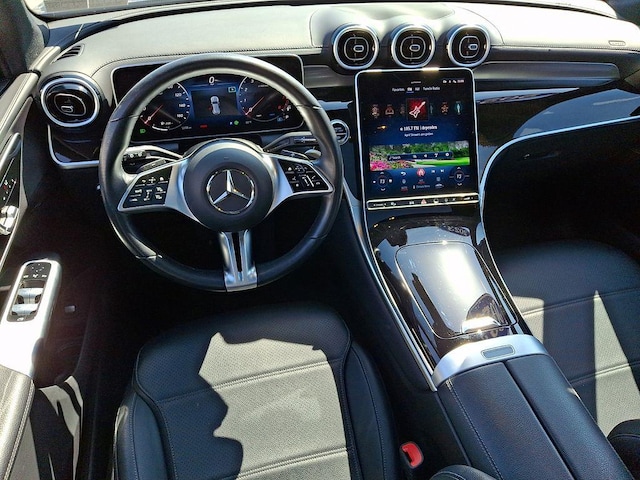 2023 Mercedes-Benz GLC 300