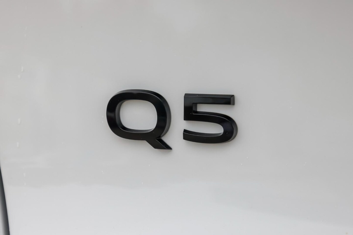 Image about Audi Q5 SUV TDI quattro 150 kW sport