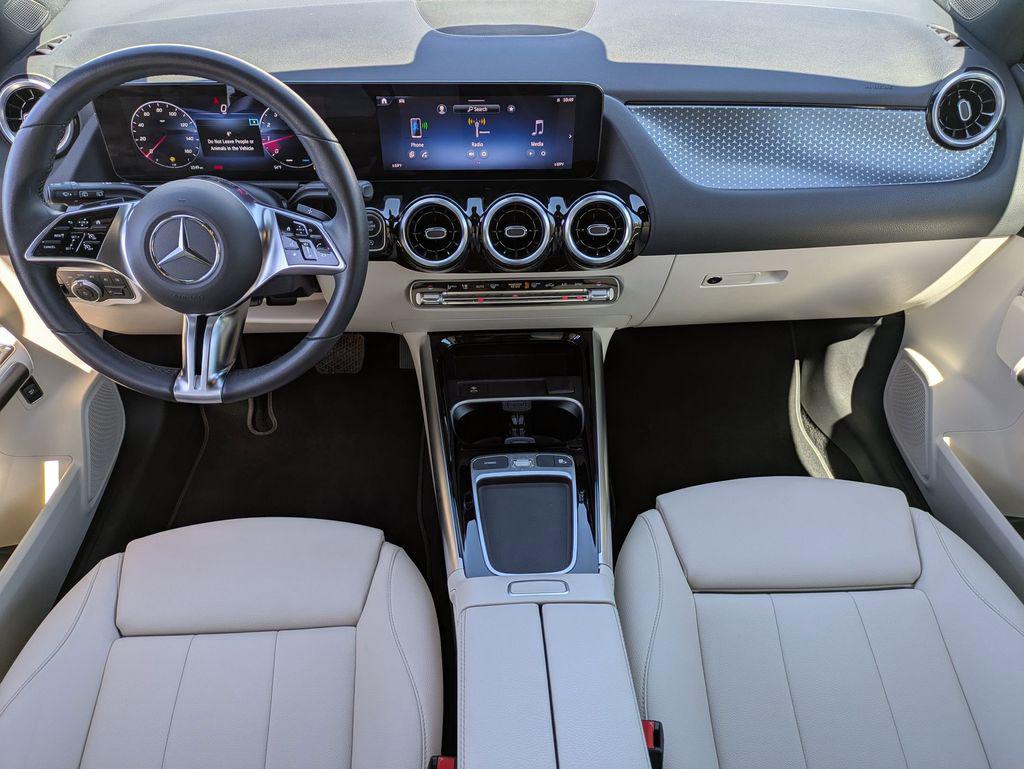 2025 Mercedes-Benz GLA GLA250 - Photo 31