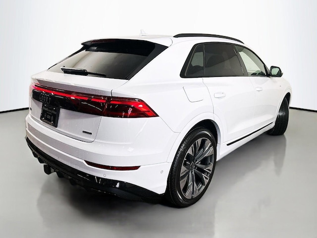2026 Audi Q8 Premium Plus - Photo 7
