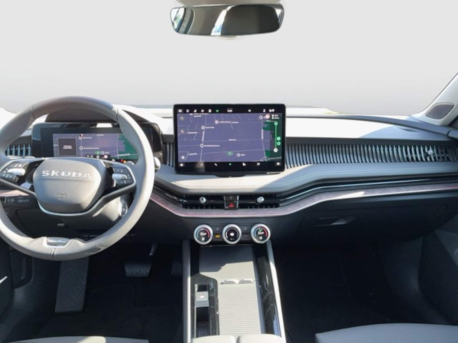 Škoda Superb Combi – Bild 10