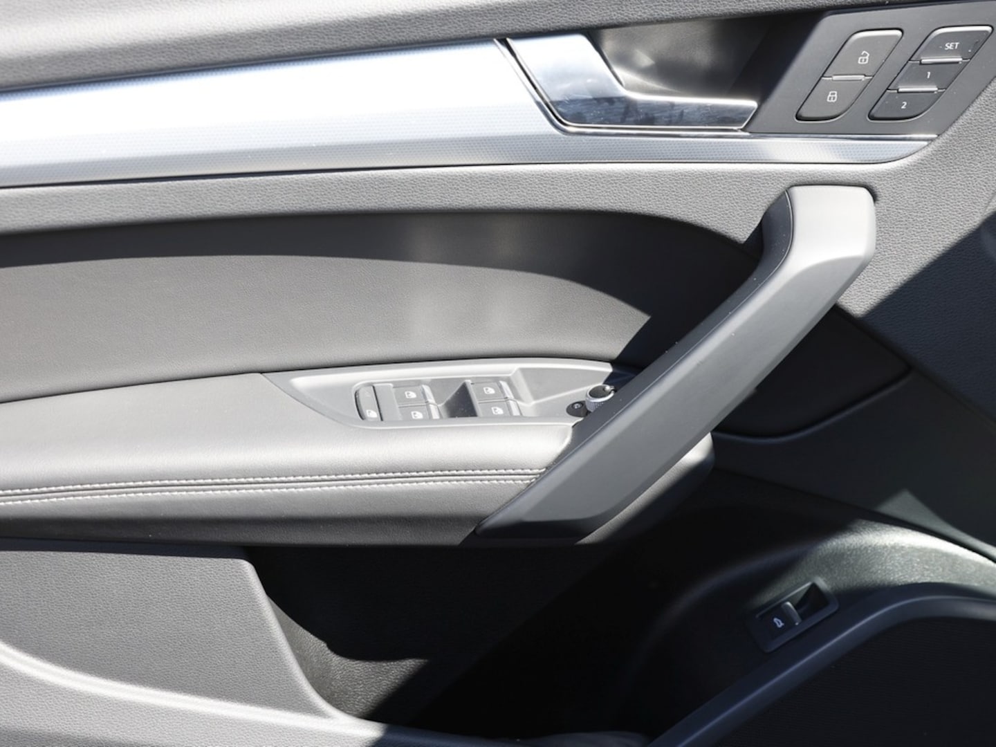 Bild über Audi Q5 Sportback 40 TFSI quattro S tronic - für weitere Informationen kontaktieren Sie den Audi Partner