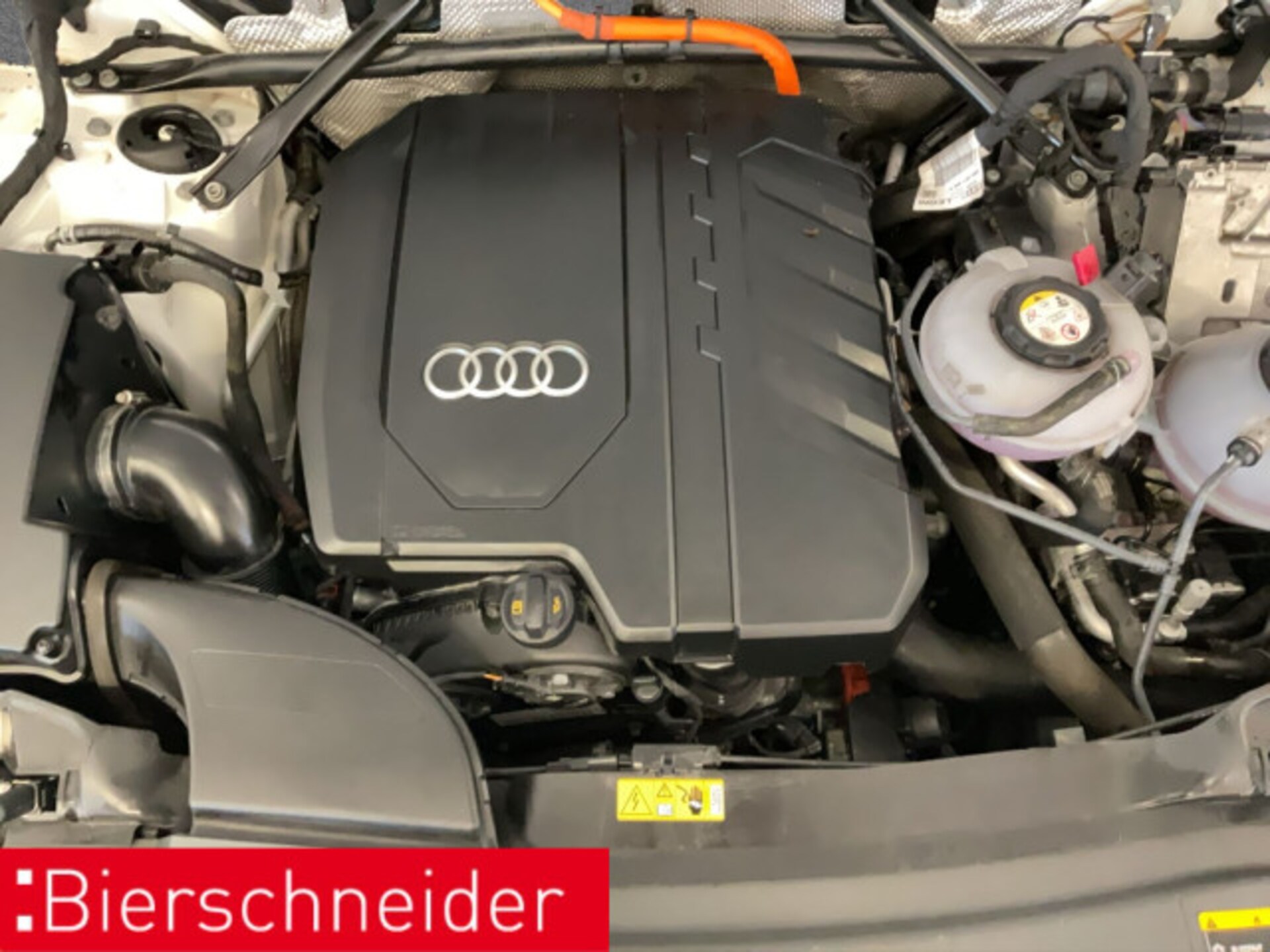 Audi Q5 TFSI e advanced