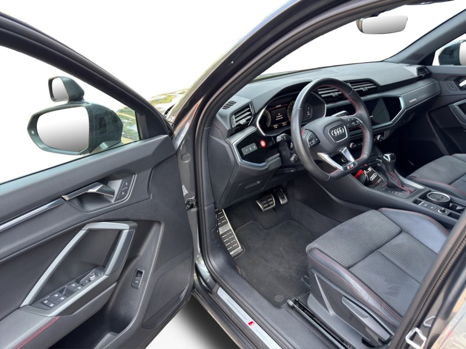 Audi Q3 Sportback S line