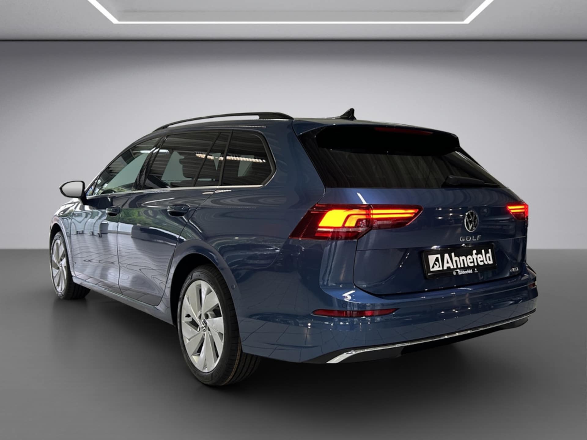 Volkswagen Golf Variant Style