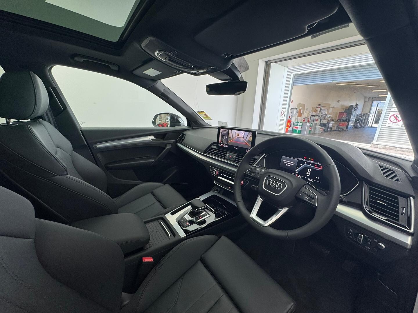 Image about Audi Q5 Sport 40 TDI quattro S tronic