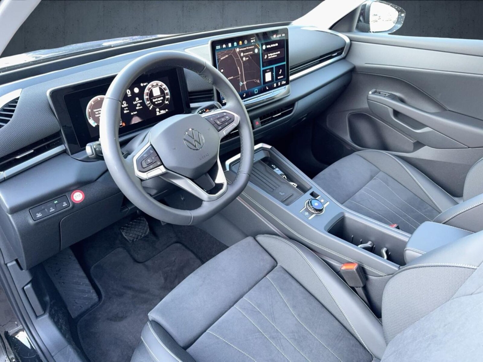 Volkswagen T-Roc – Bild 9