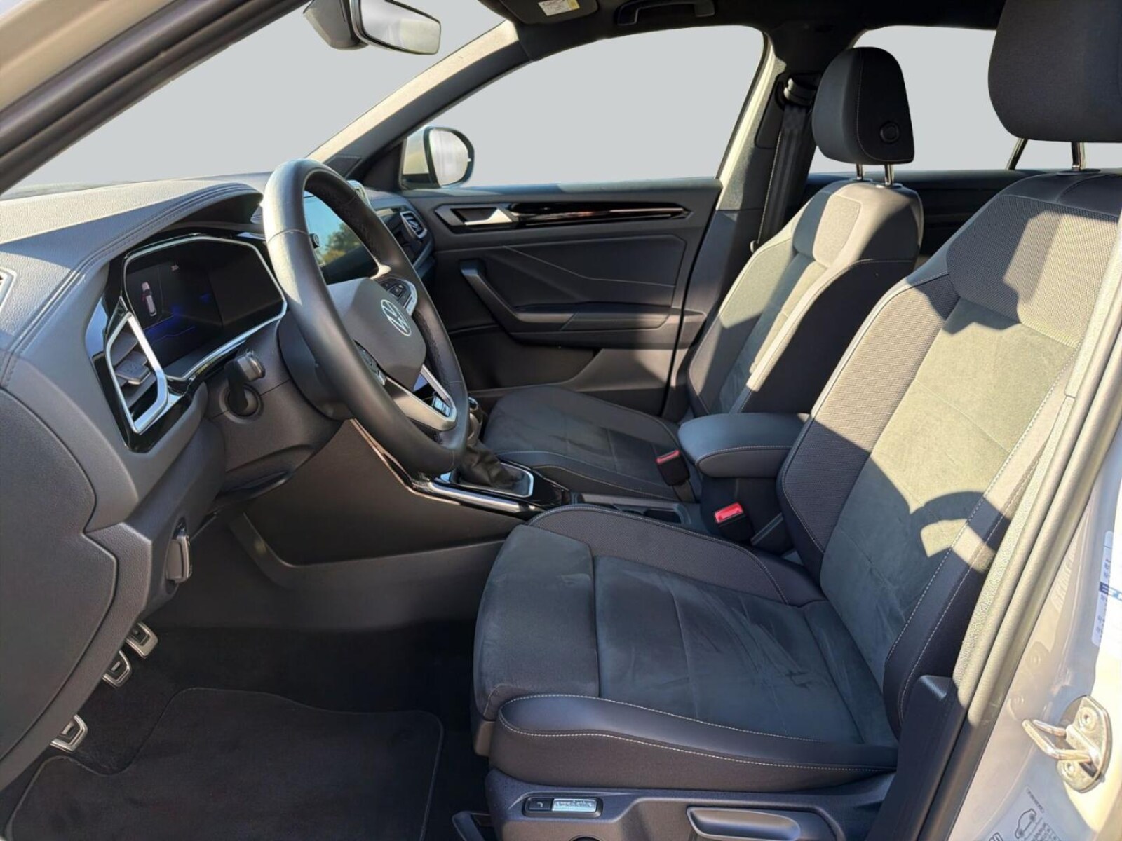 Volkswagen T-Roc – Bild 11