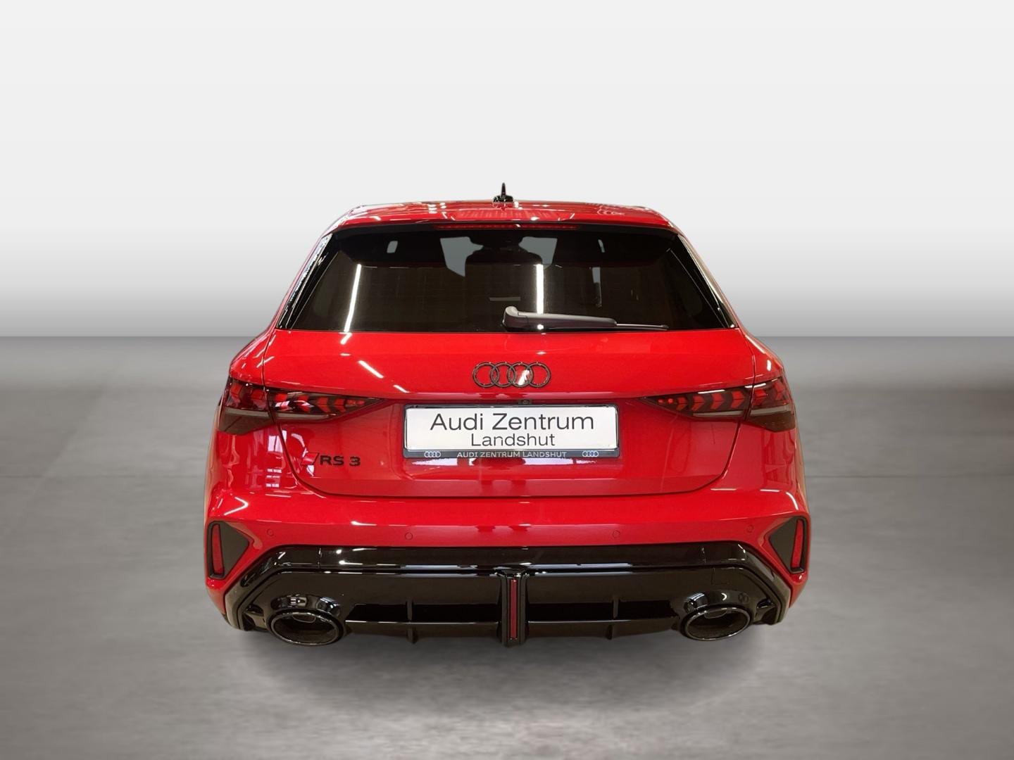 Bild über Audi RS 3 Sportback TFSI quattro 294 kW S tronic - für weitere Informationen kontaktieren Sie den Audi Partner