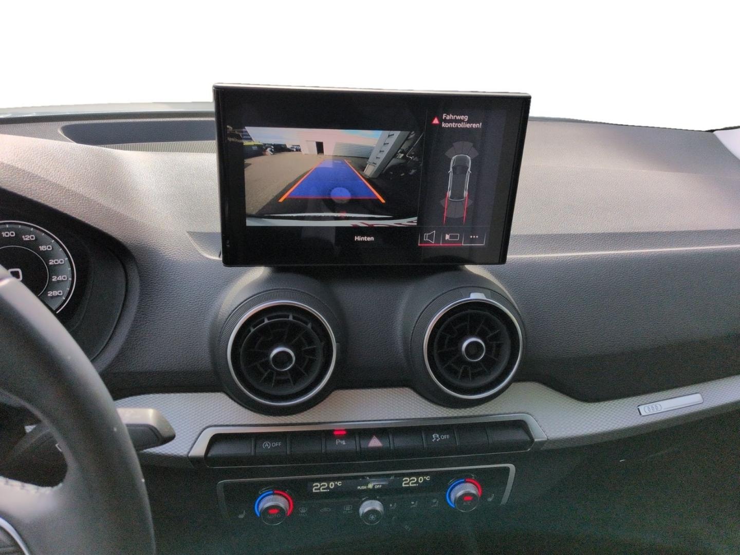 Bild über Audi Q2 advanced 35 TFSI S tronic - für weitere Informationen kontaktieren Sie den Audi Partner