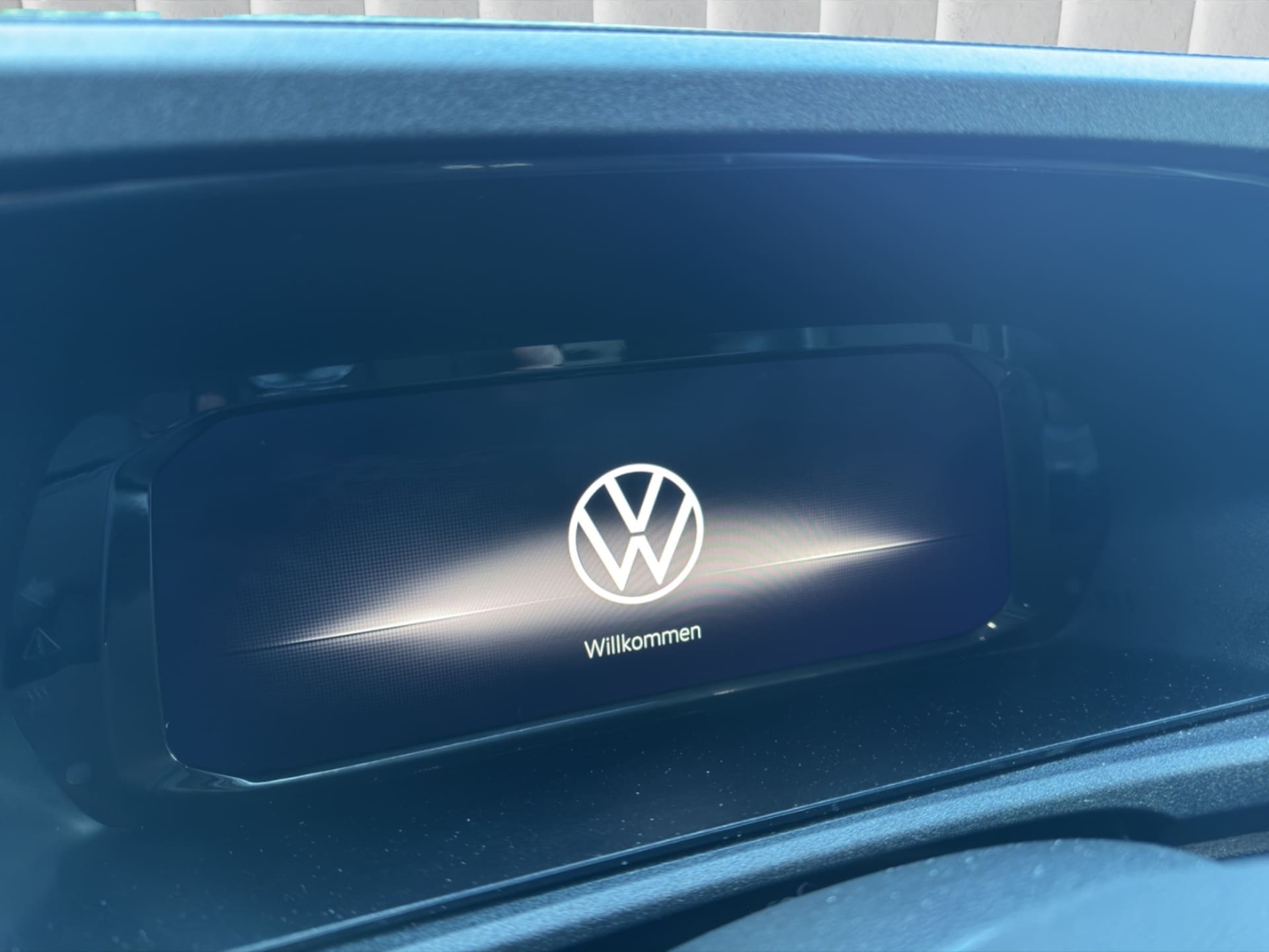Volkswagen Caddy Basis-Modell