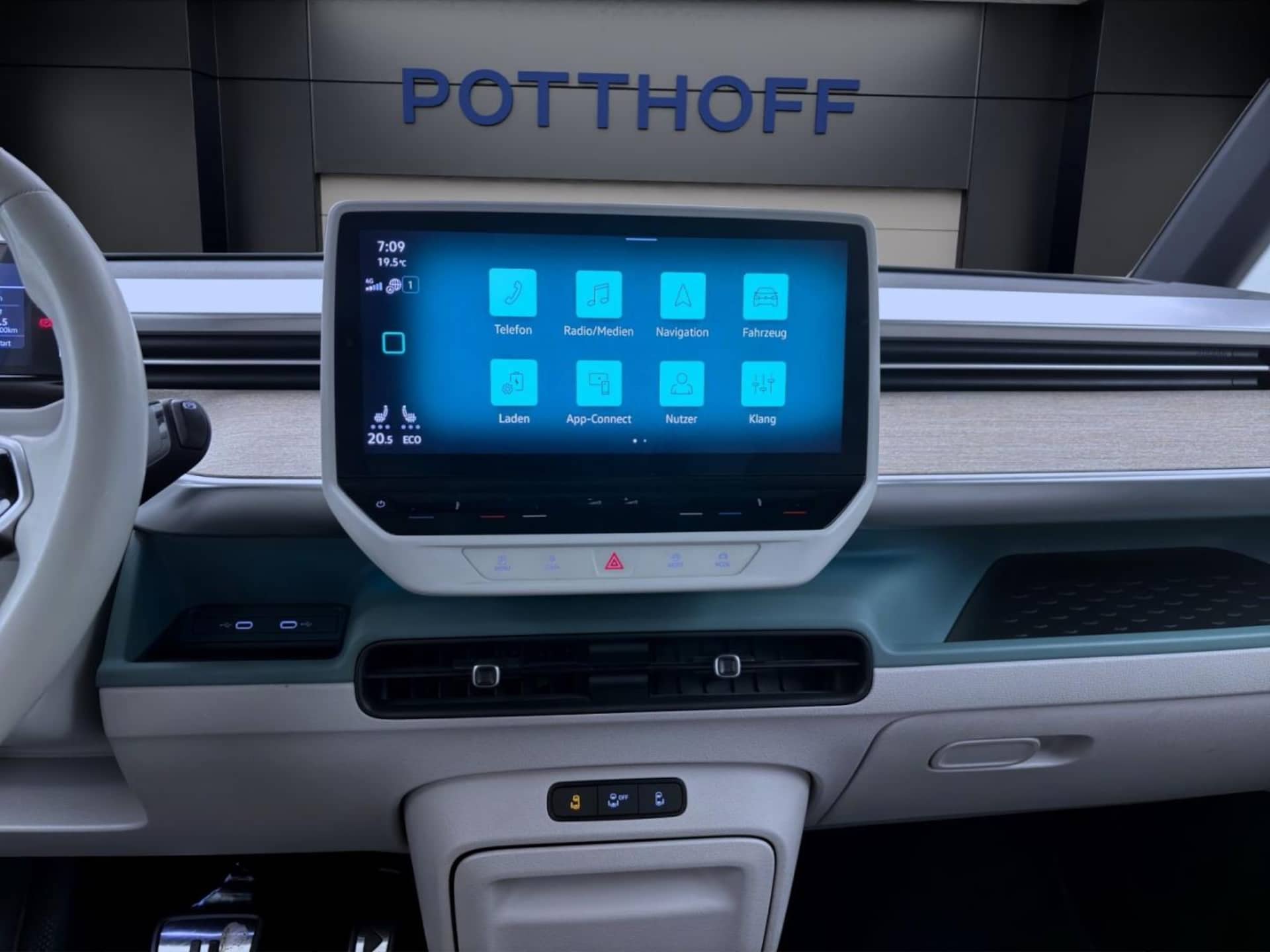 Volkswagen ID. Buzz Pro