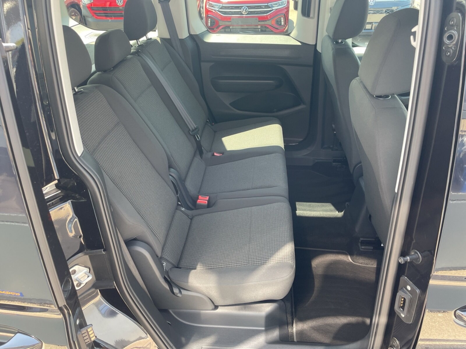 Volkswagen Caddy – Bild 8