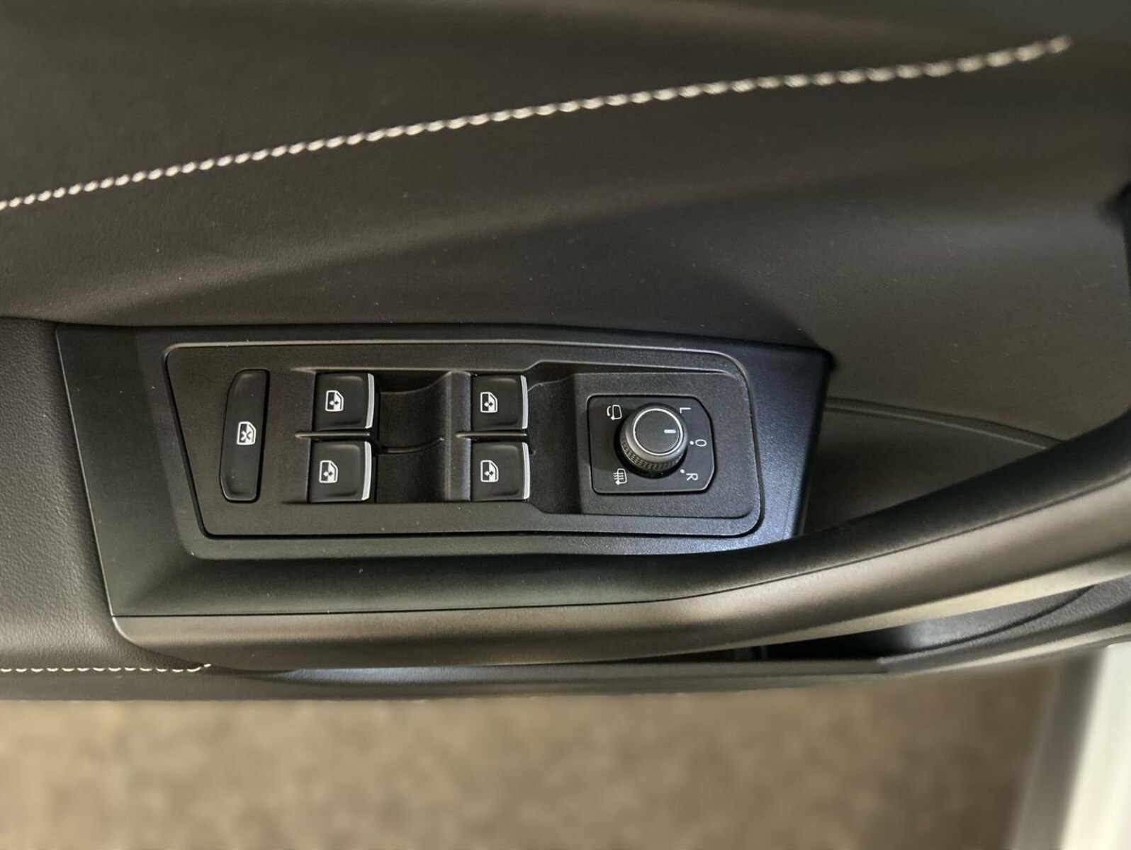 Volkswagen T-Roc – Bild 13