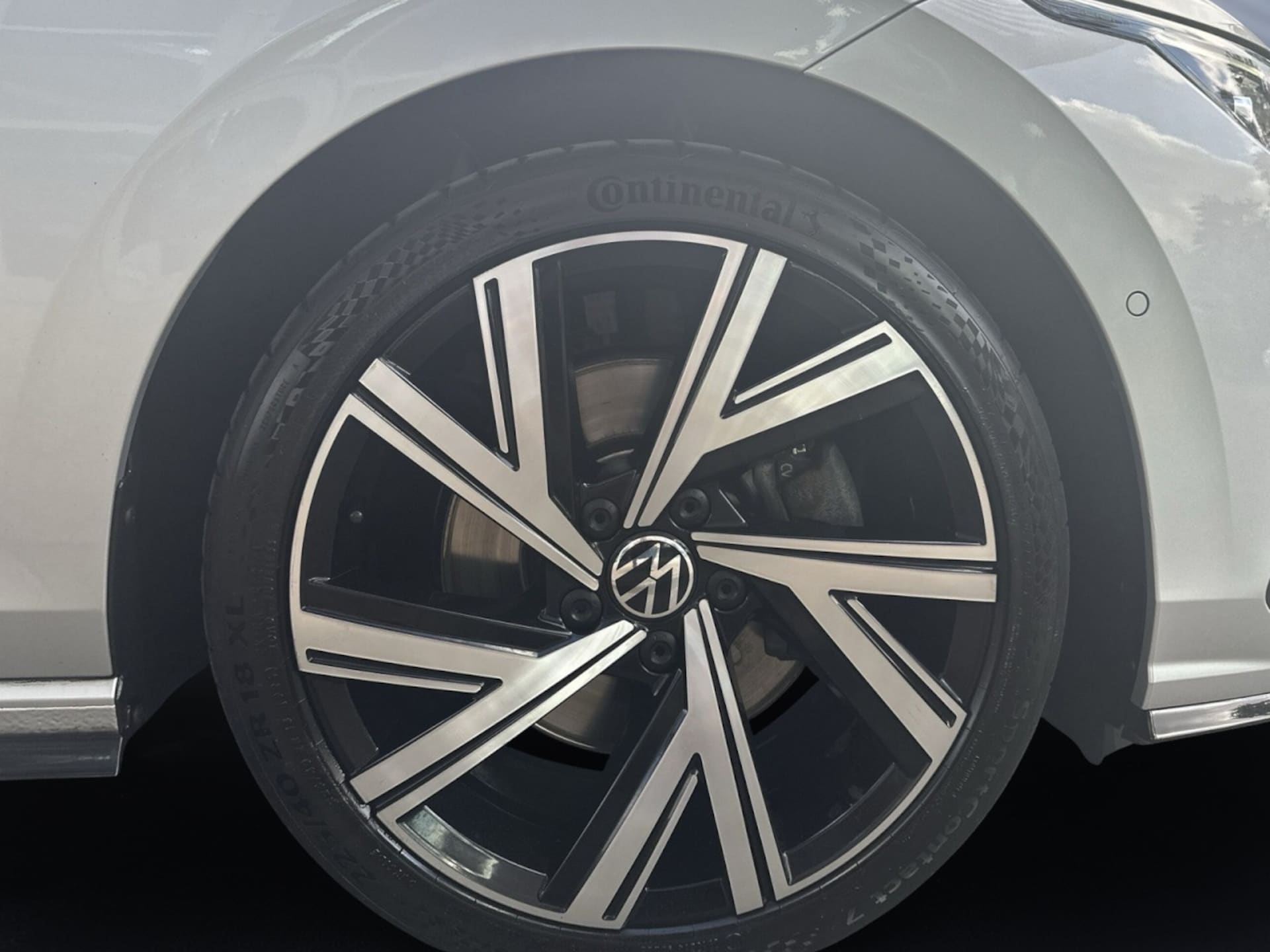 Volkswagen Golf Variant R-Line