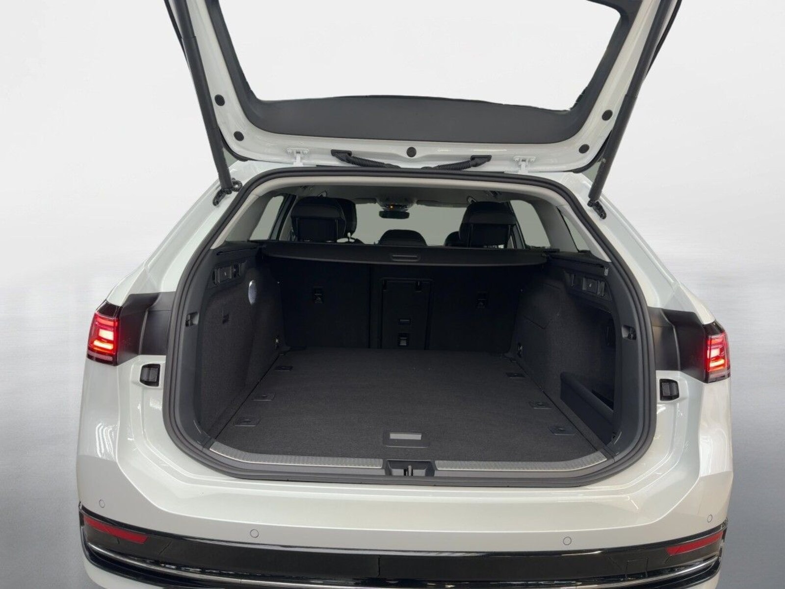 Volkswagen Passat – Bild 7