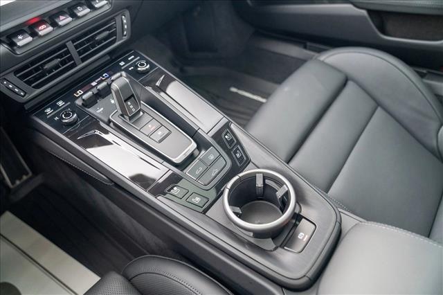2026 Porsche 911 GTS - Photo 22