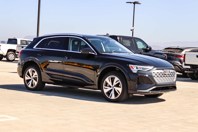 2024 Audi Q8 e-tron