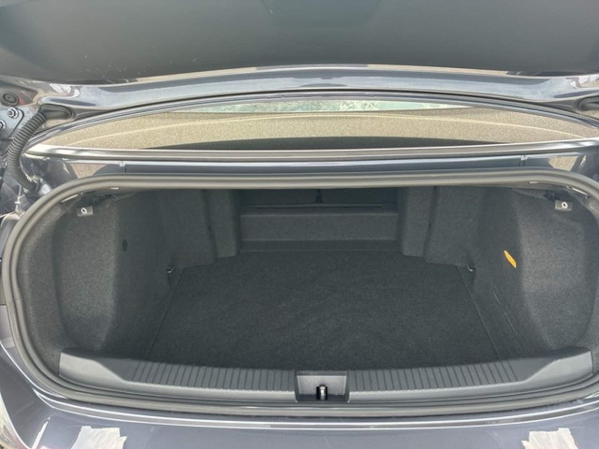 Volkswagen T-Roc Cabriolet Style