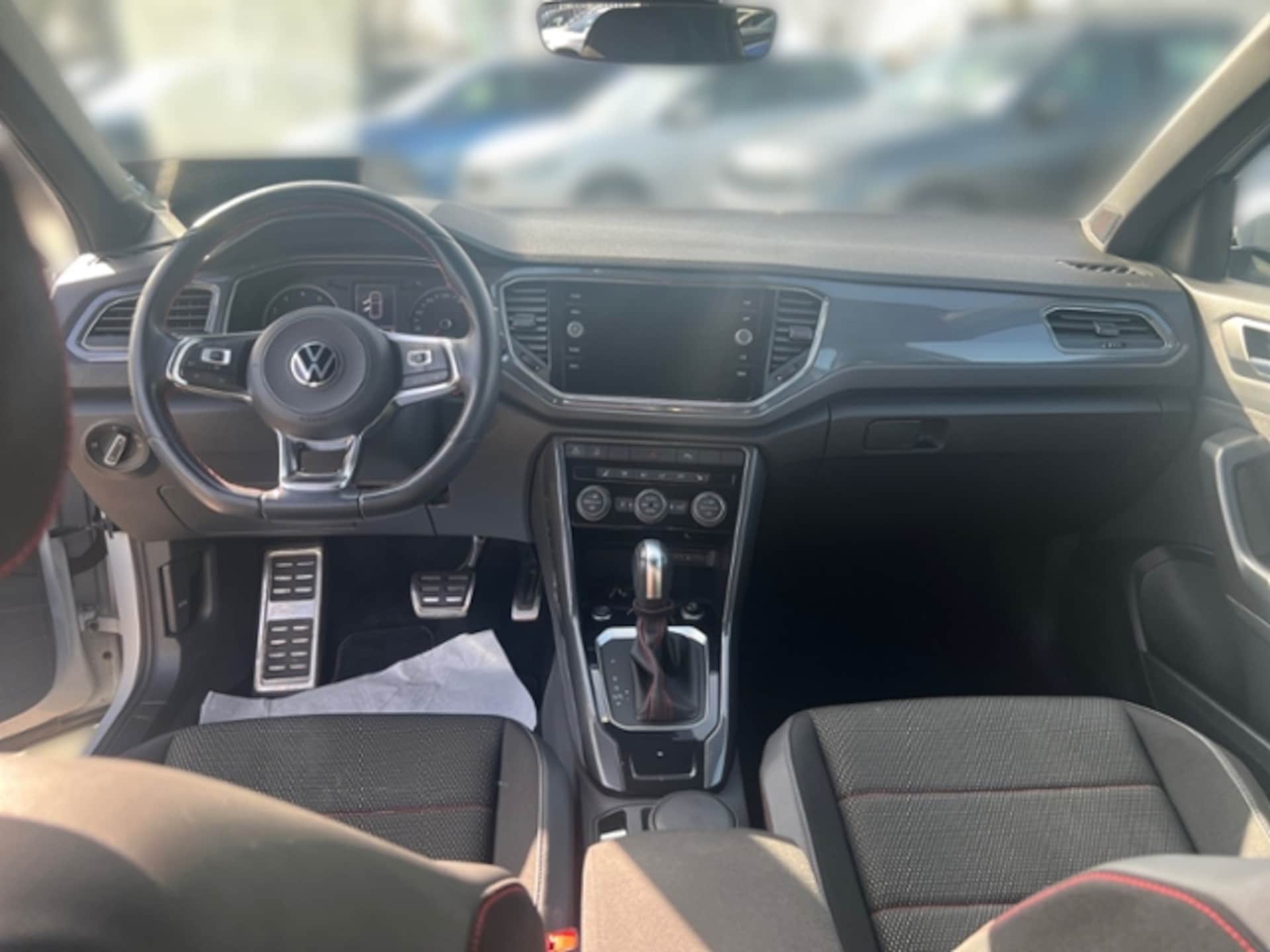 Volkswagen T-Roc Sport