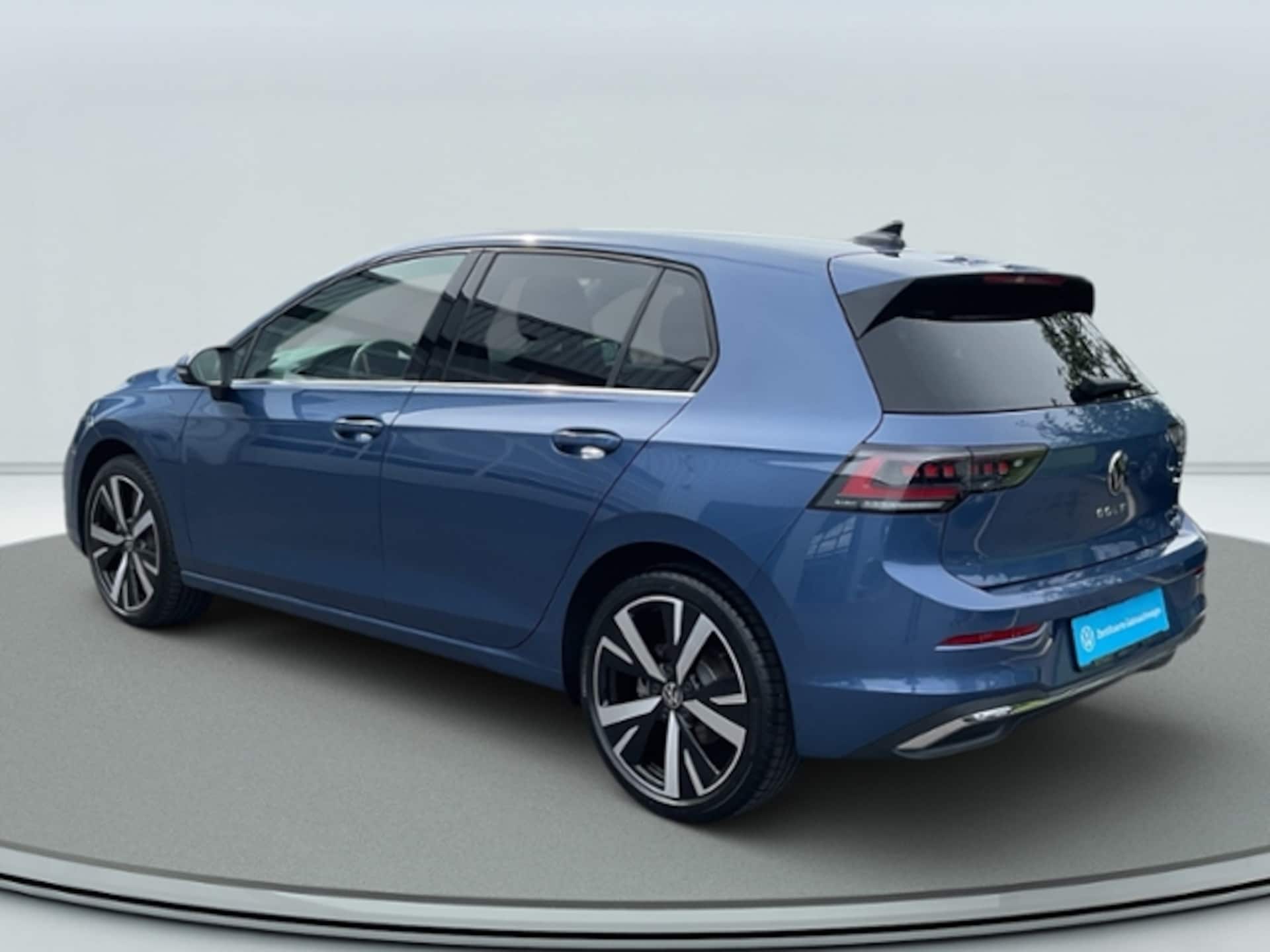 Volkswagen Golf Style