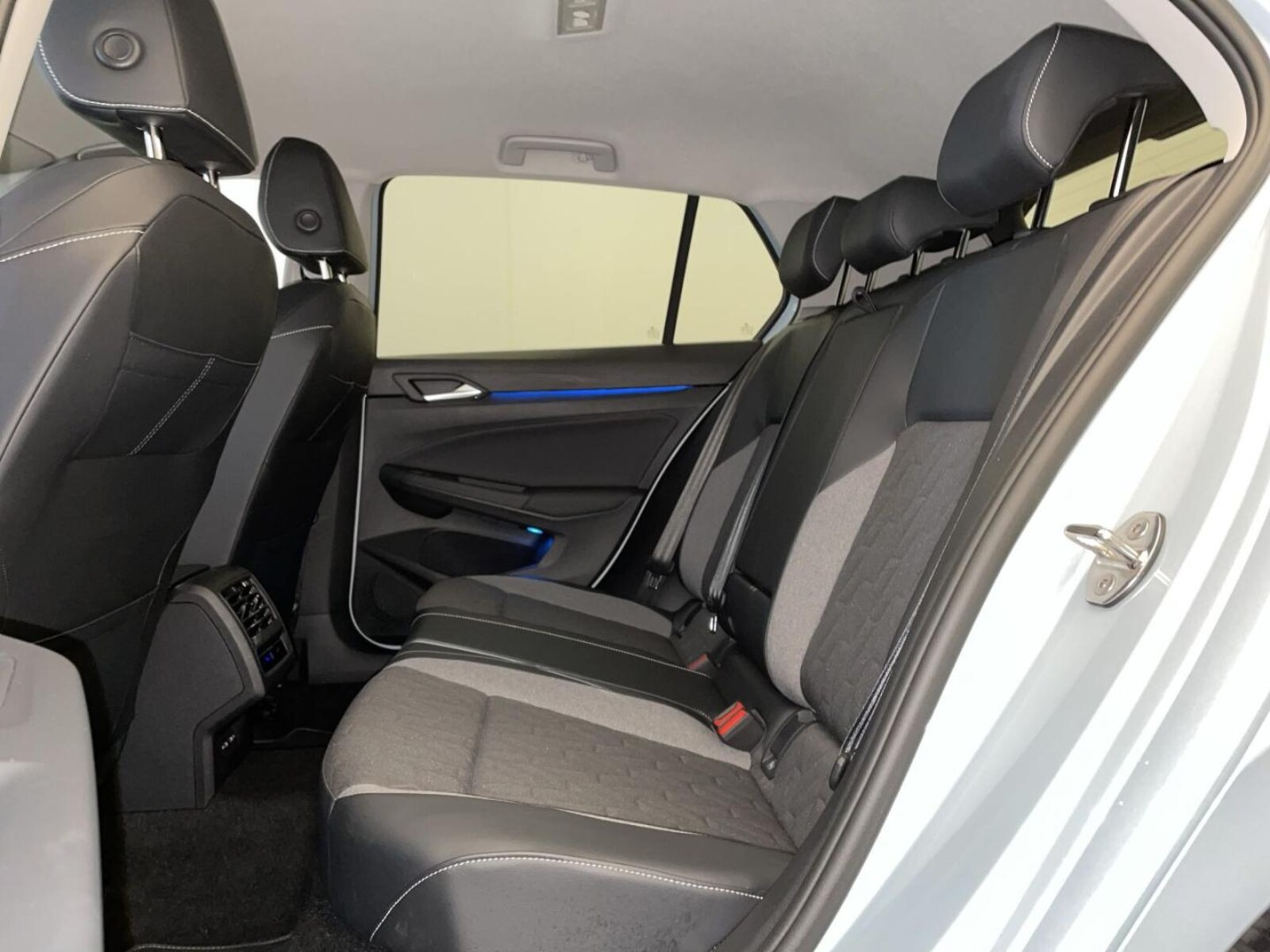 Volkswagen Golf – Bild 8