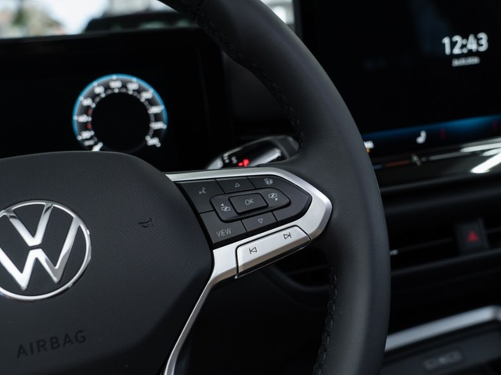 Volkswagen T-Roc – Bild 12