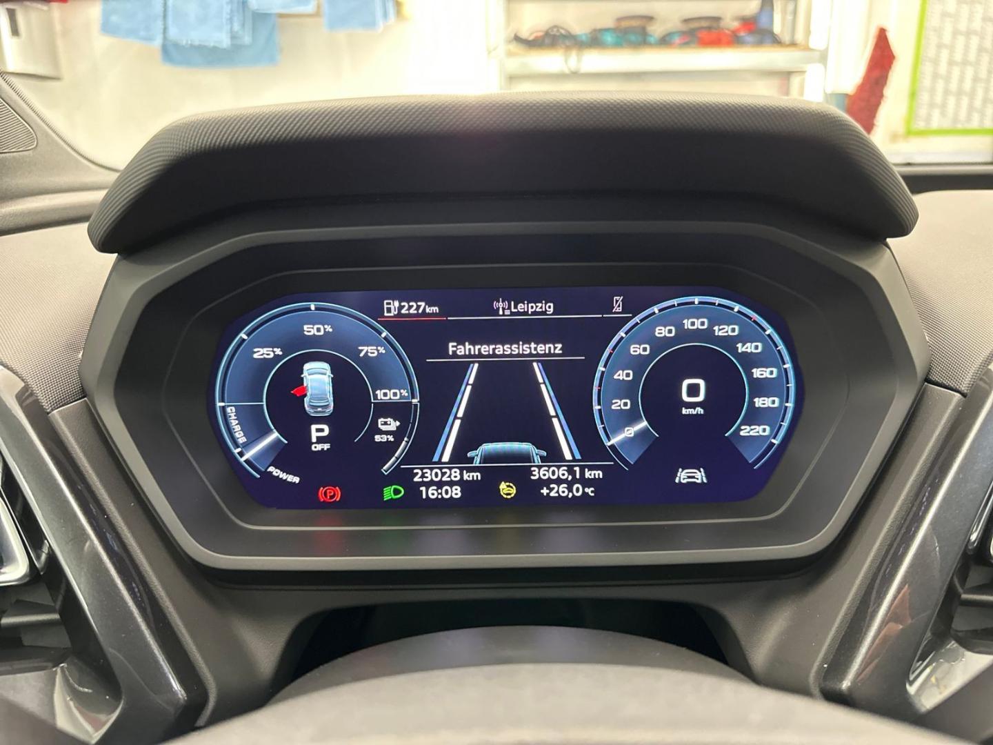 Image about Audi Q4 e-tron 40 e-tron