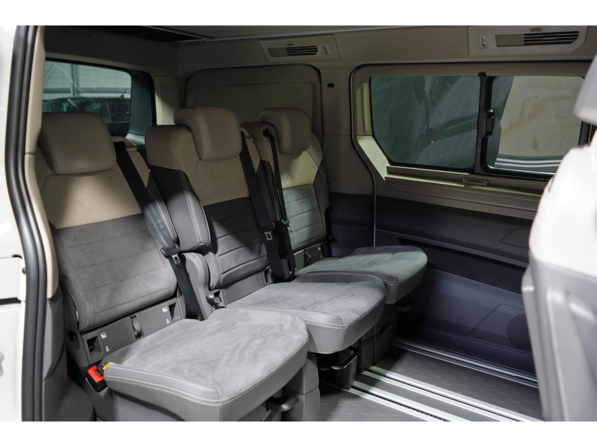 Volkswagen California Beach Camper
