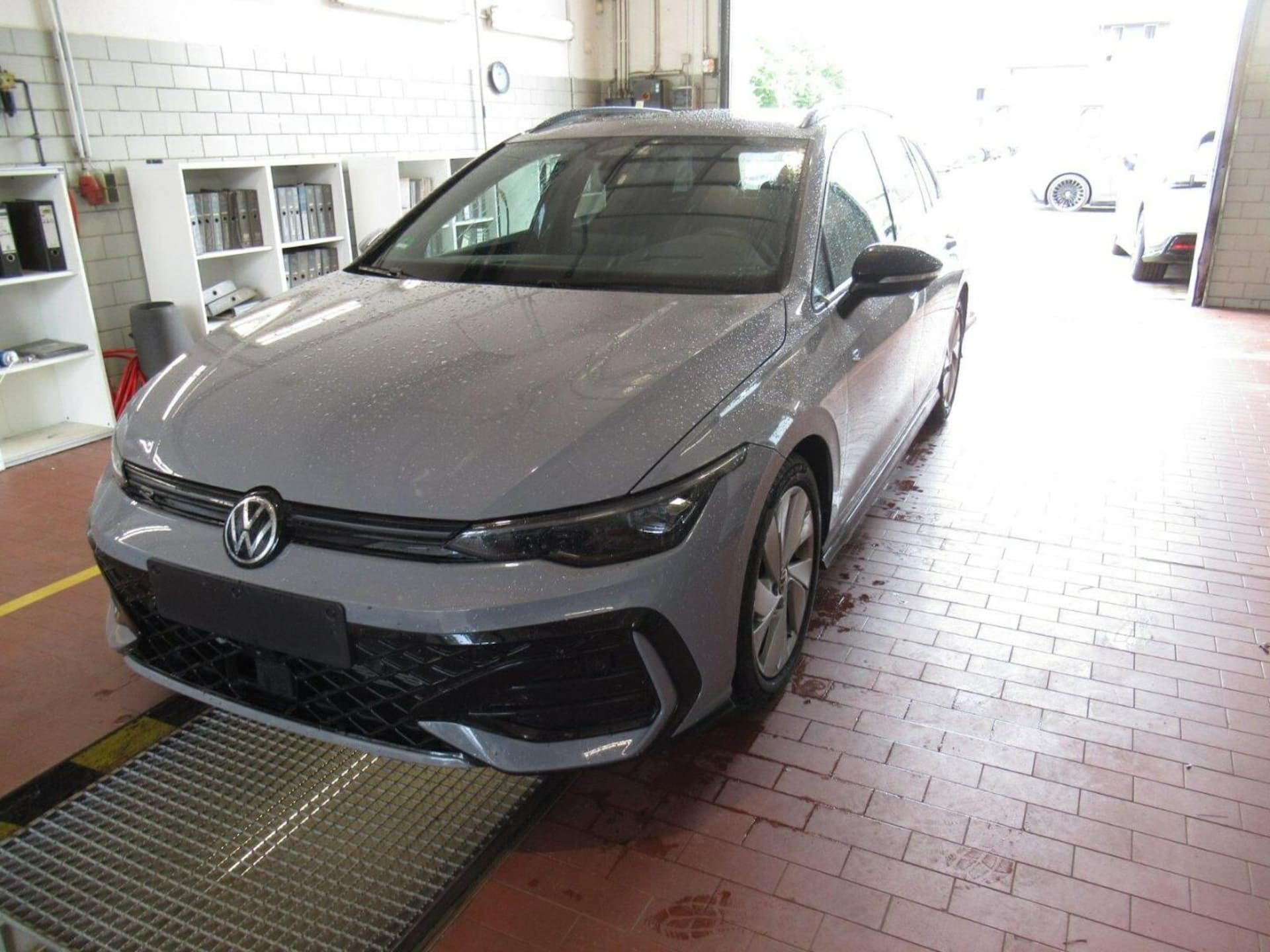 Volkswagen Golf Variant R-Line