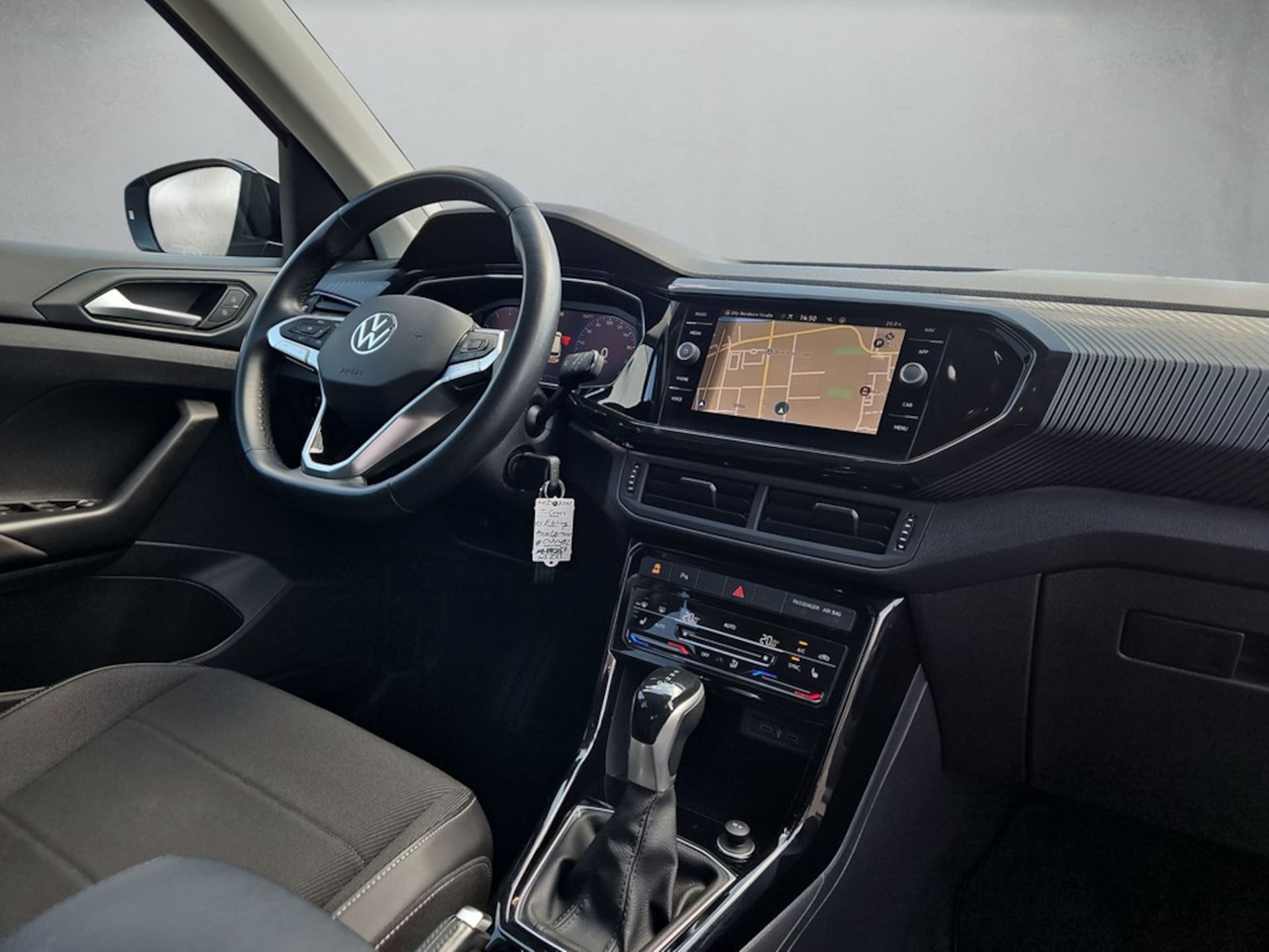Volkswagen T-Cross Style
