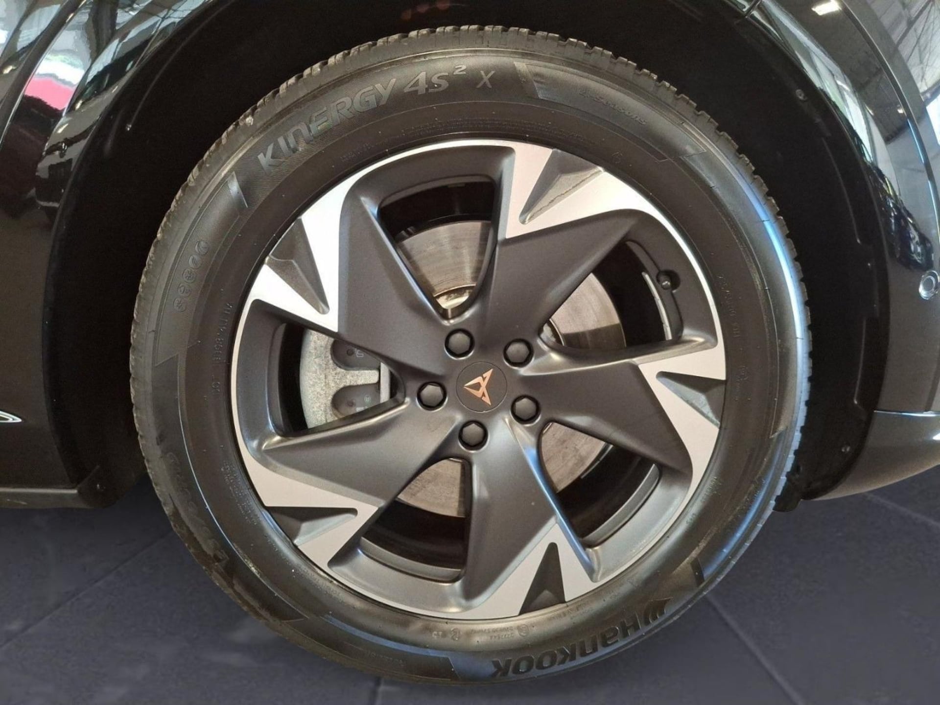 CUPRA Tavascan Endurance