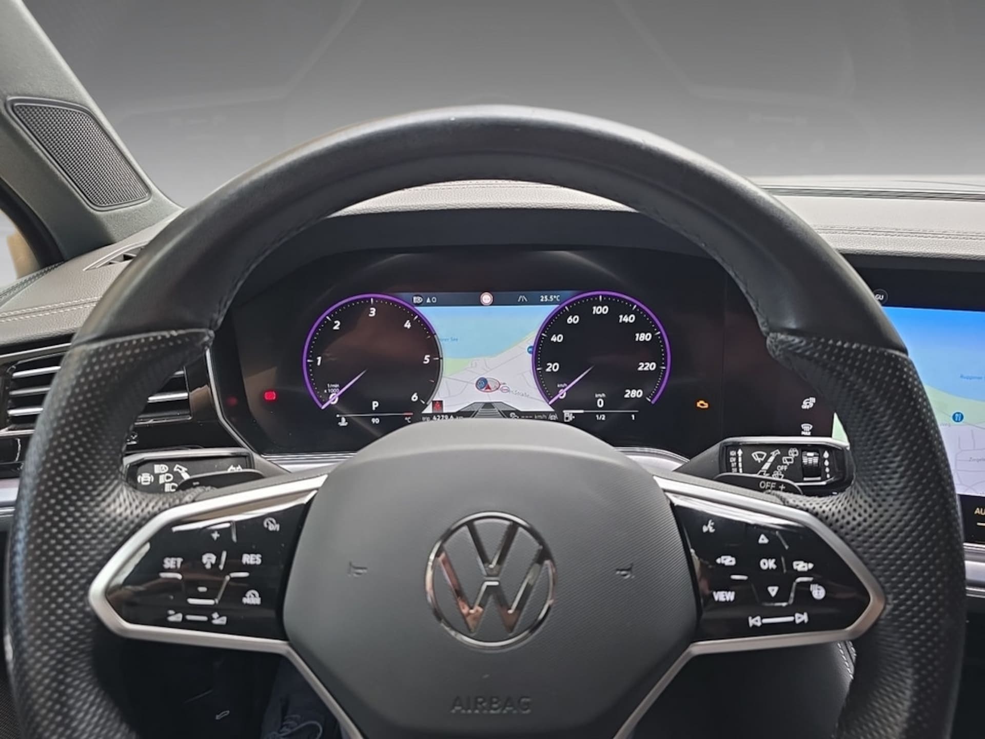 Volkswagen Touareg R-Line