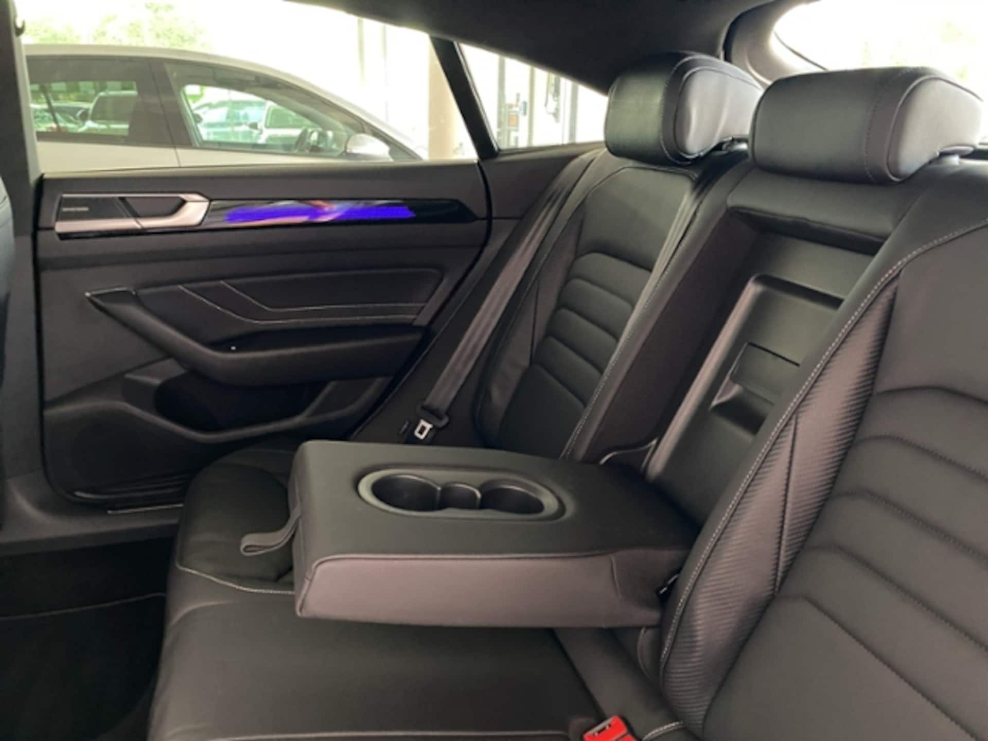 Volkswagen Arteon R-Line