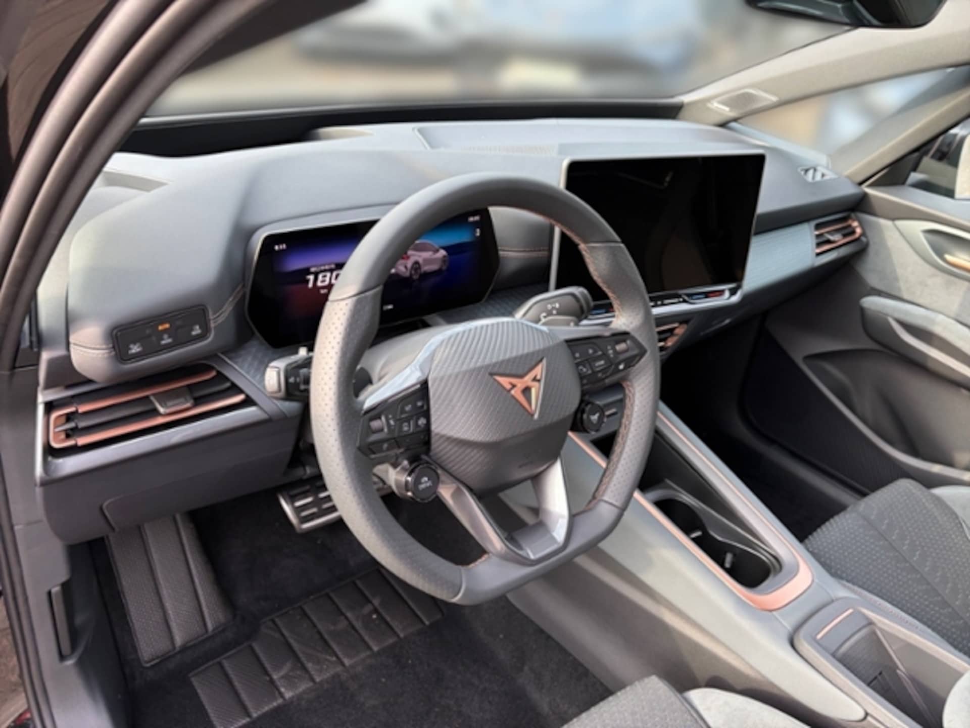 CUPRA Born VZ