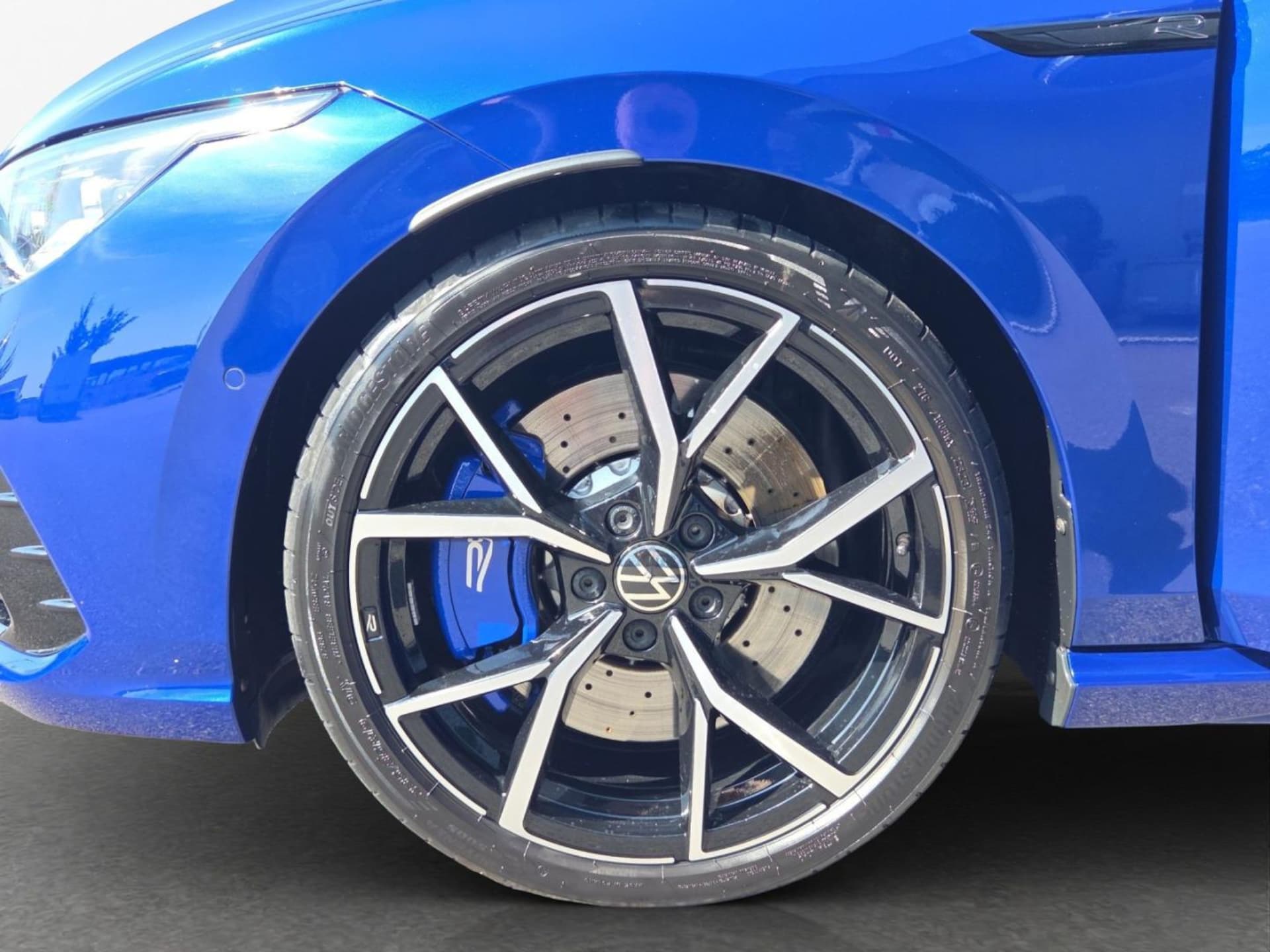 Volkswagen Golf R