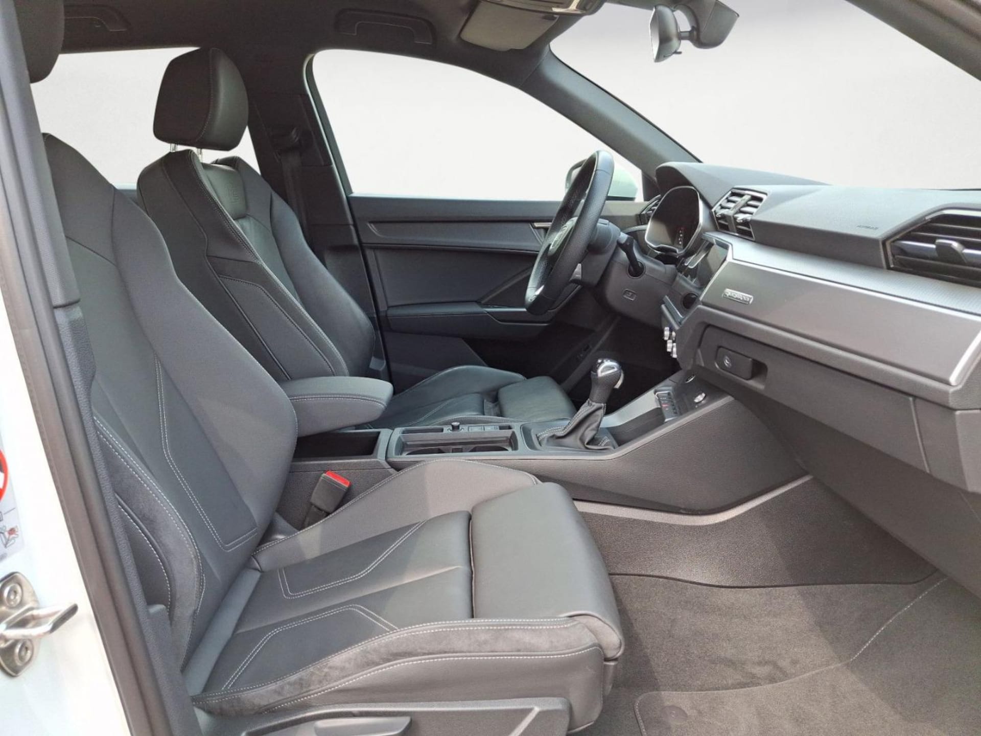 Audi Q3 SUV S line