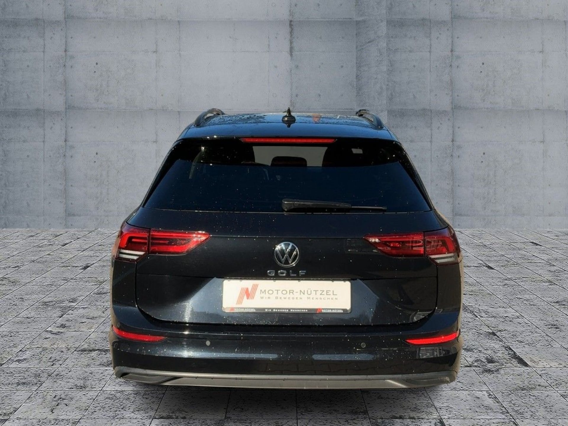 Volkswagen Golf Variant Life