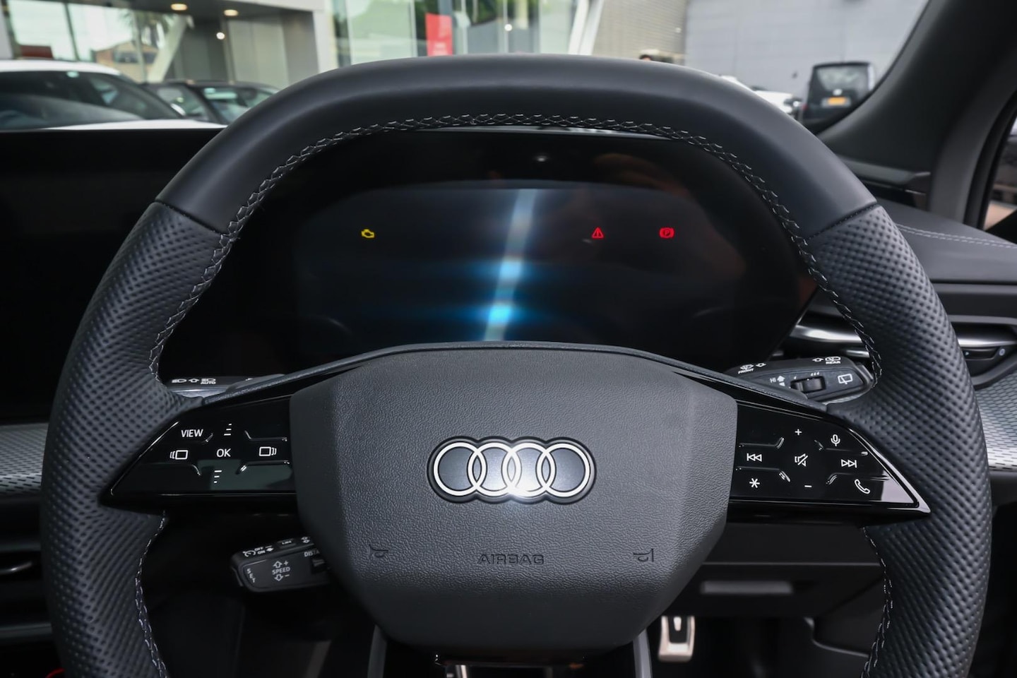 Image about Audi SQ5 SUV TFSI 270 kW edition one