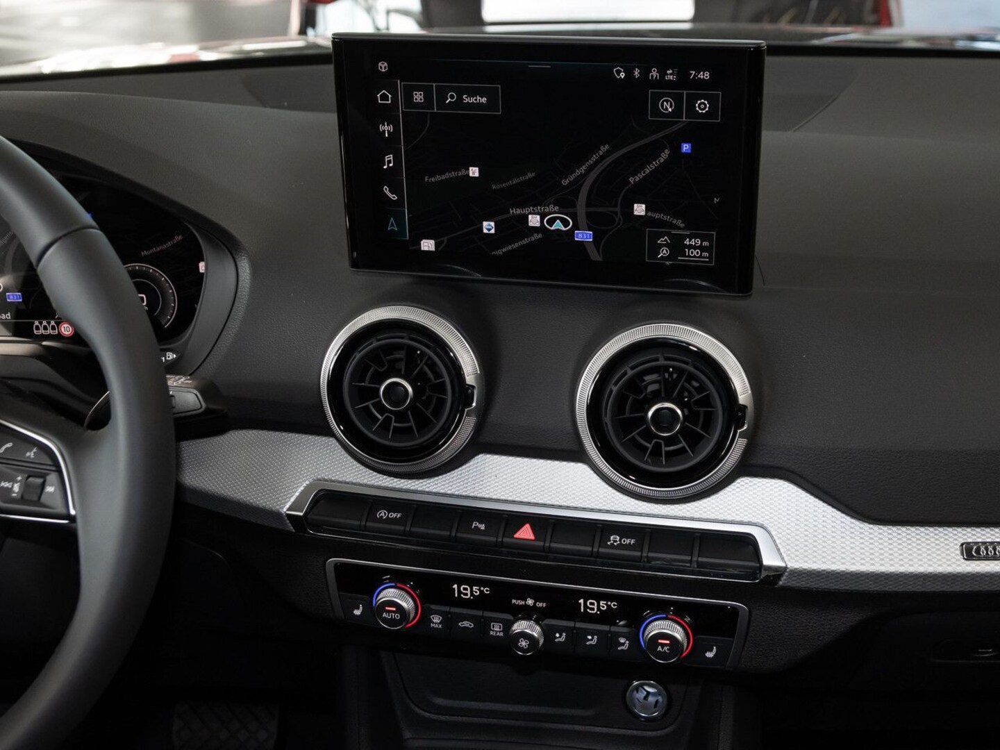 Bild über Audi Q2 advanced 35 TFSI S tronic - für weitere Informationen kontaktieren Sie den Audi Partner