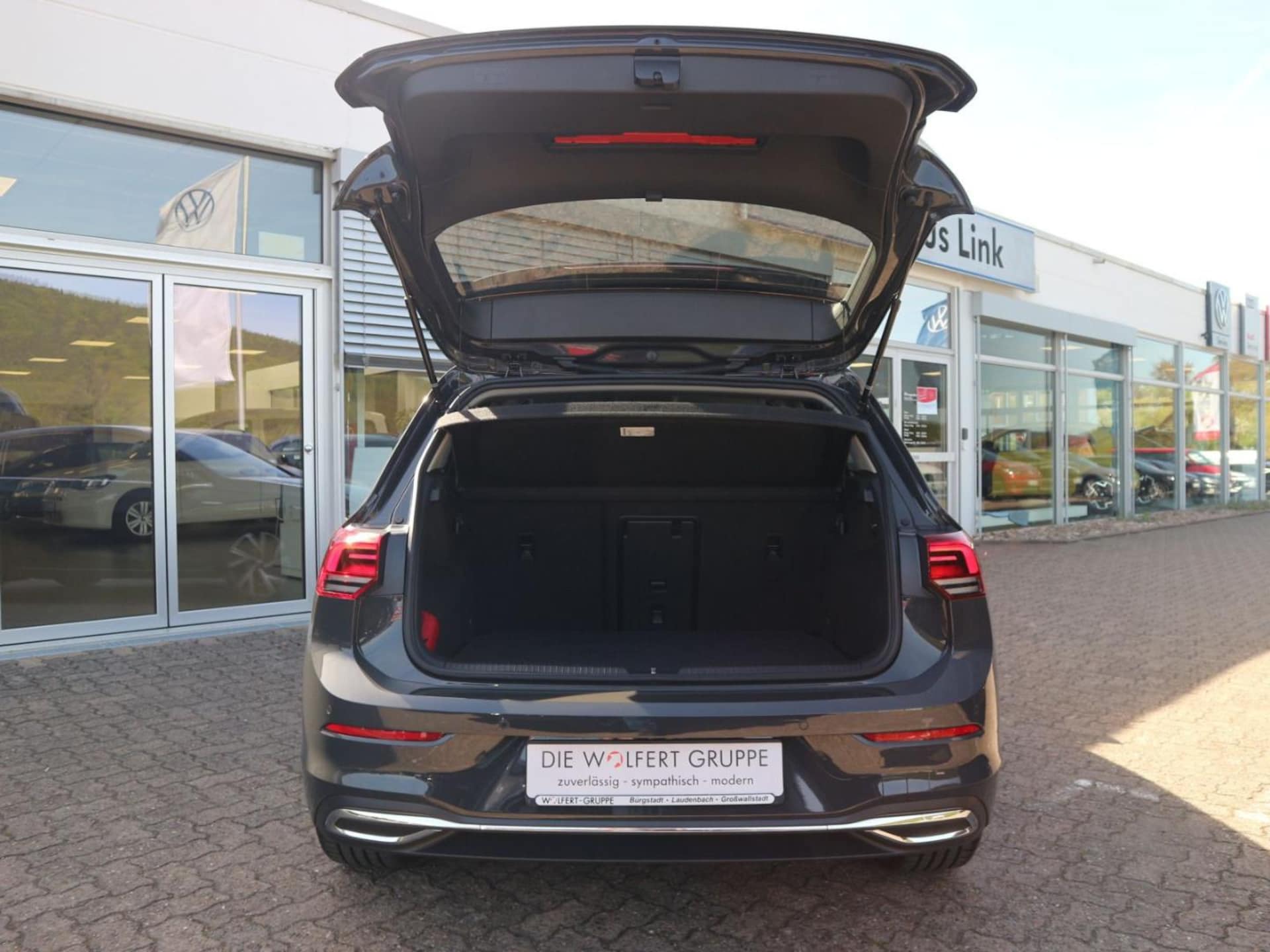 Volkswagen Golf Style