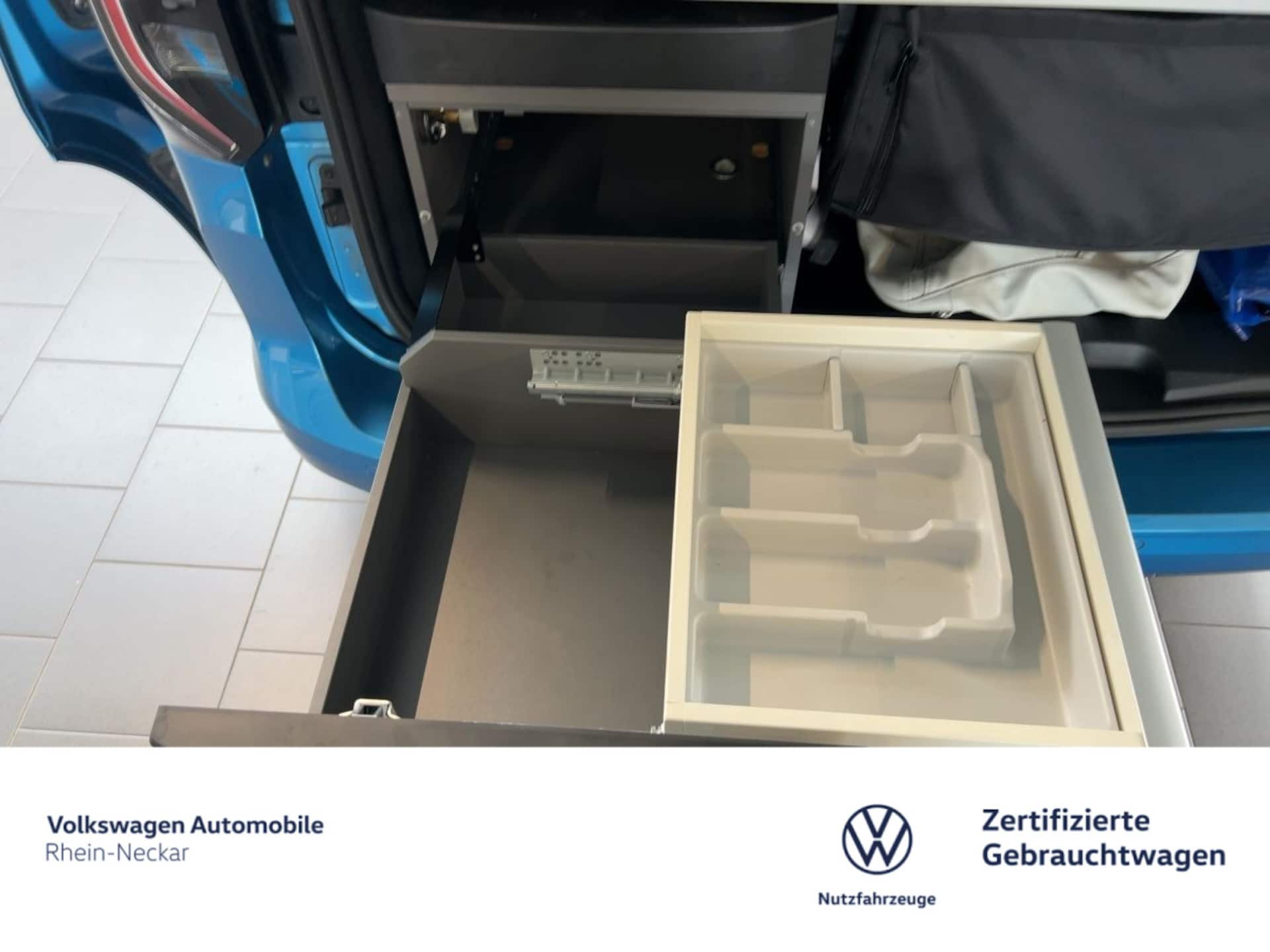 Volkswagen Caddy California