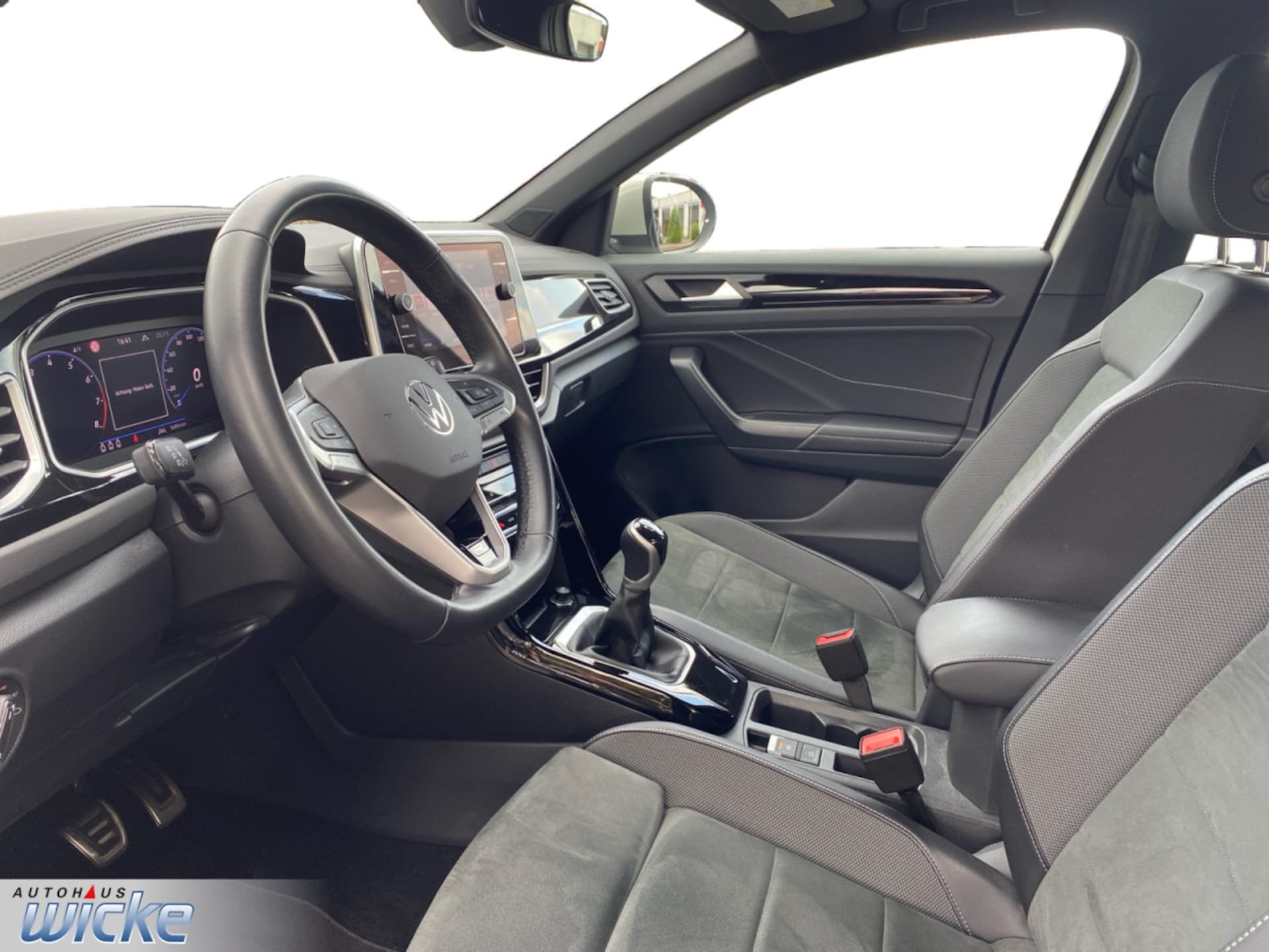 Volkswagen T-Roc R-Line